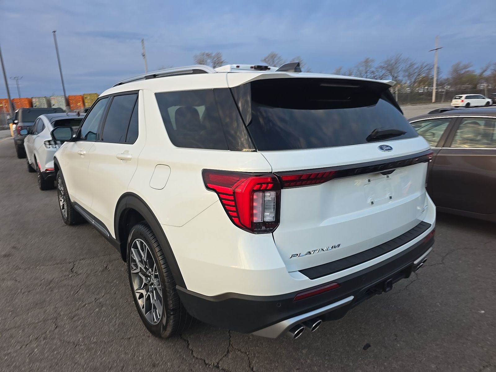 2025 Ford Explorer Platinum AWD