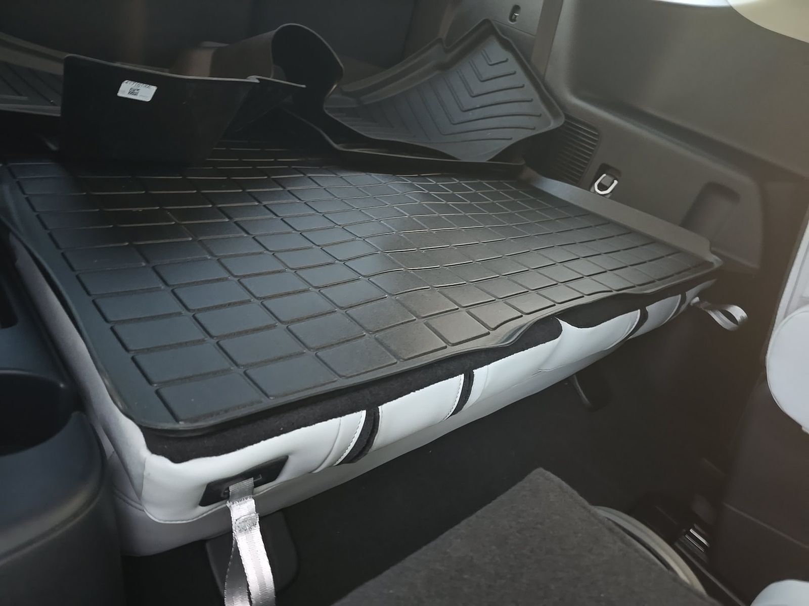 2025 Ford Explorer Platinum AWD