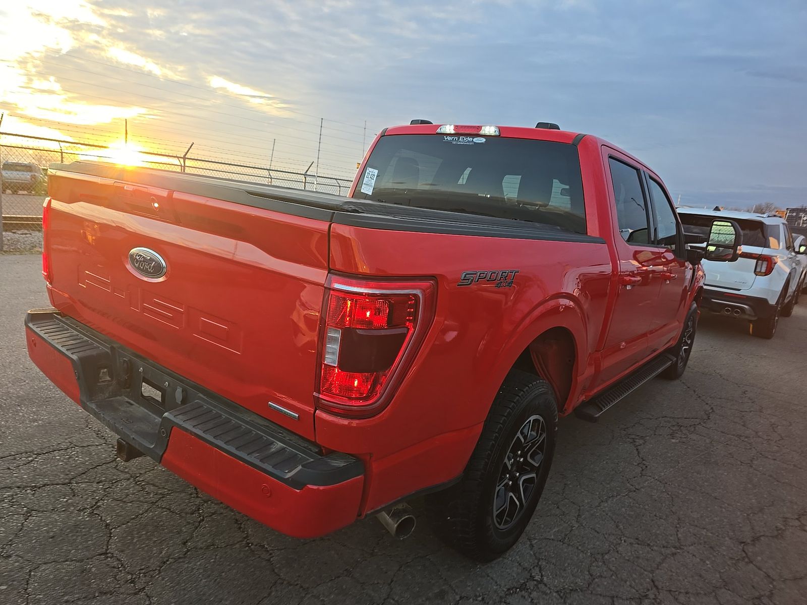 2023 Ford F-150 XLT AWD