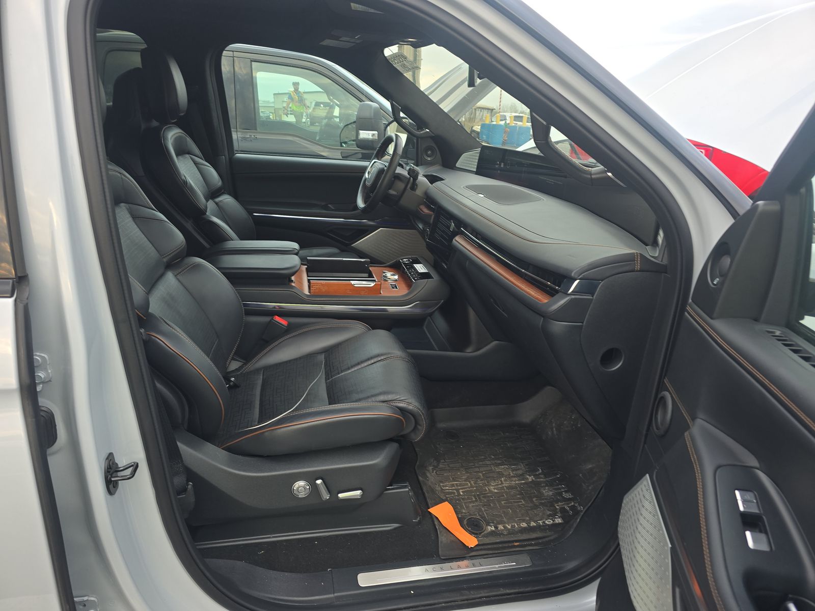 2025 Lincoln Navigator Black Label AWD