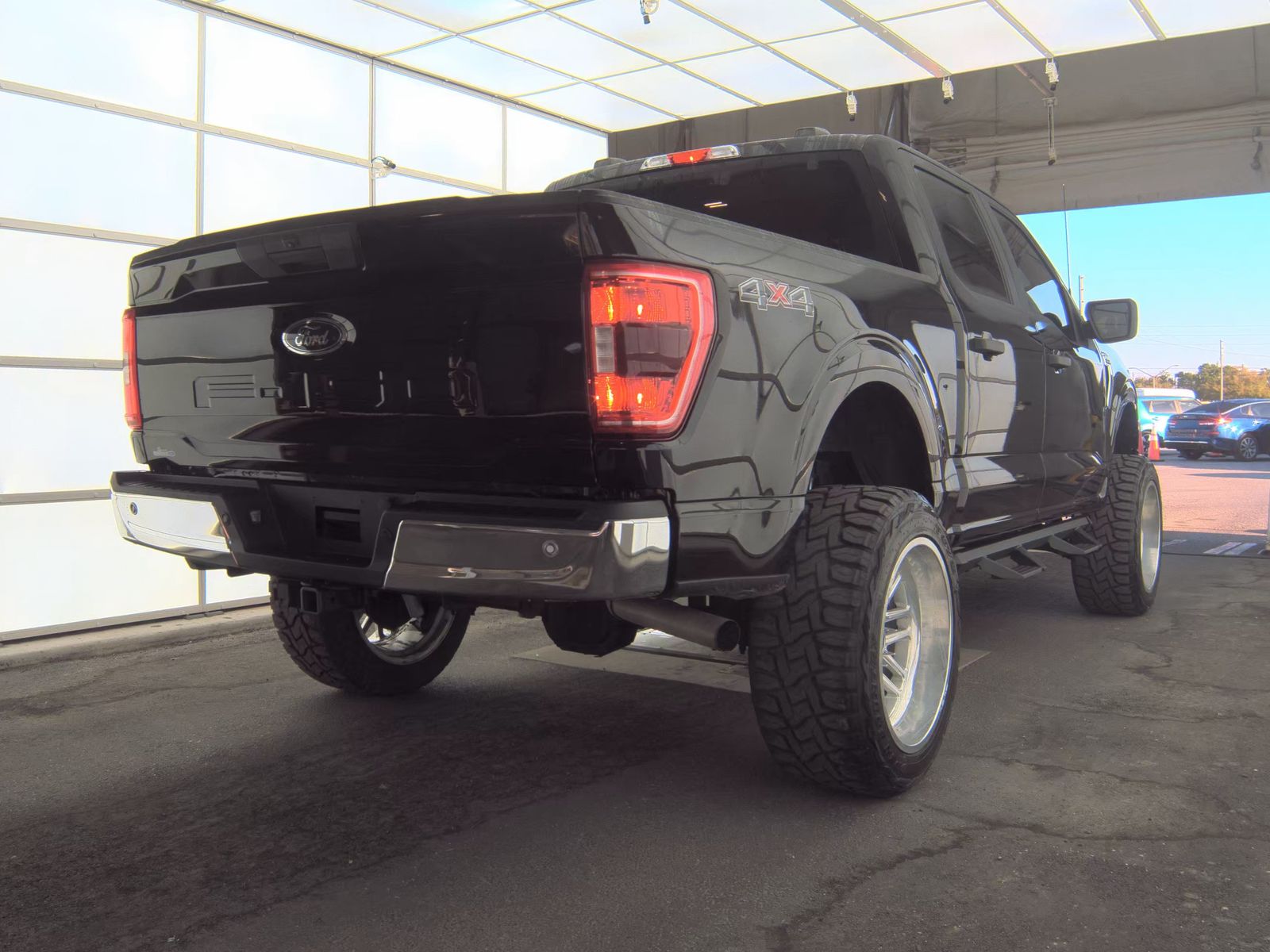 2023 Ford F-150 XLT AWD