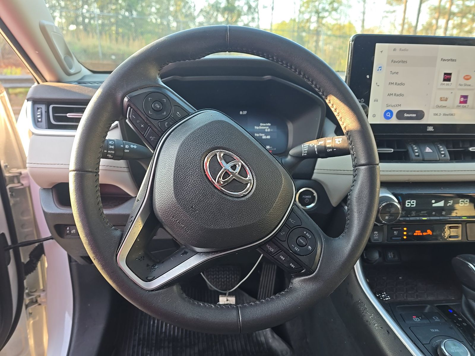 2023 Toyota RAV4 Hybrid Limited AWD