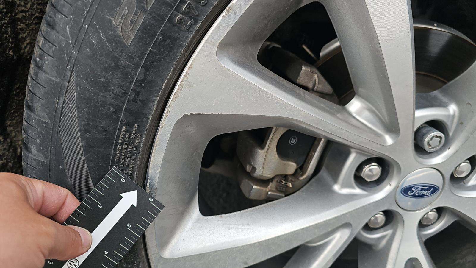 2023 Ford Explorer Platinum AWD