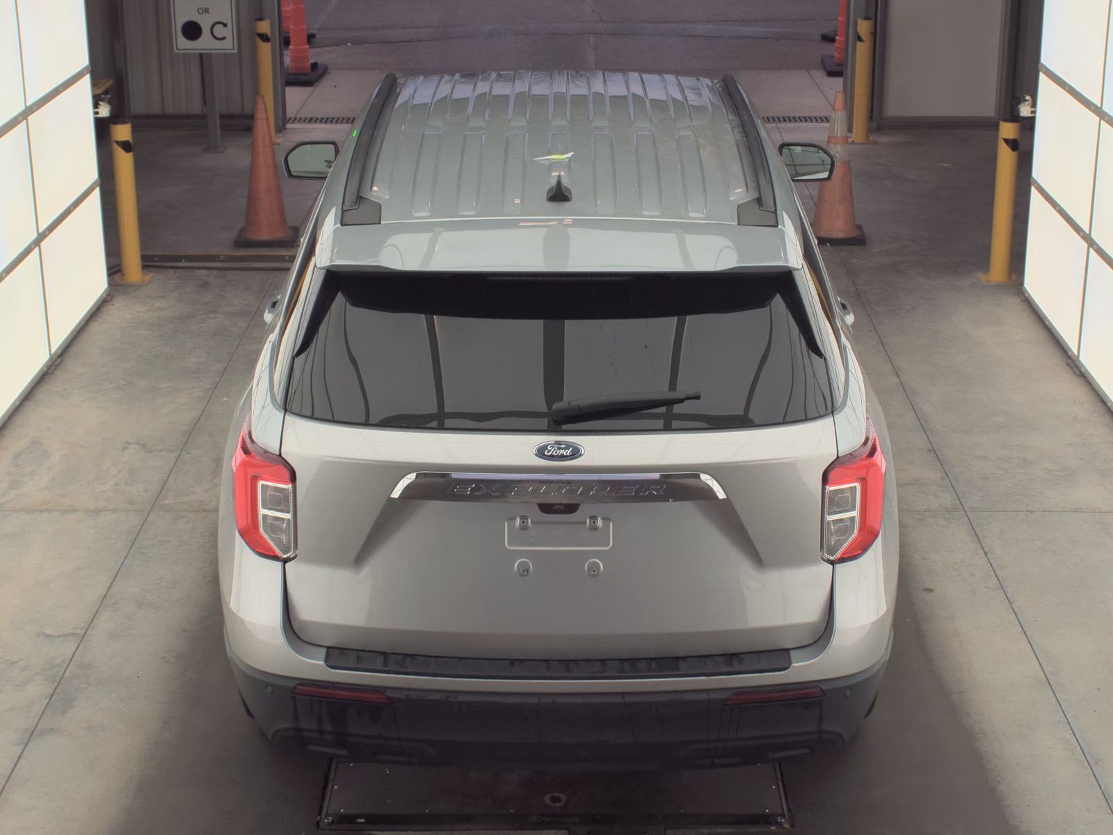 2023 Ford Explorer XLT AWD