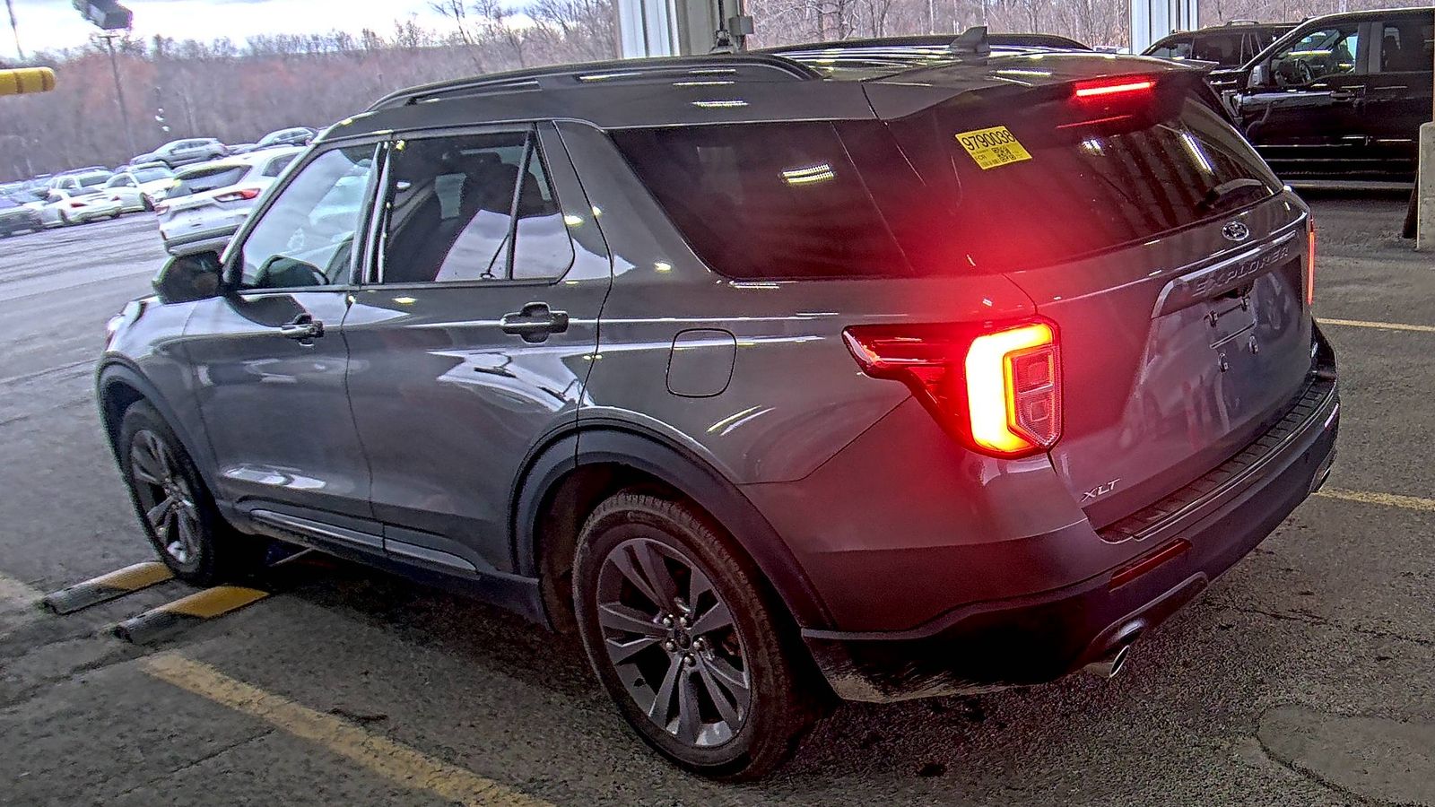 2022 Ford Explorer XLT AWD