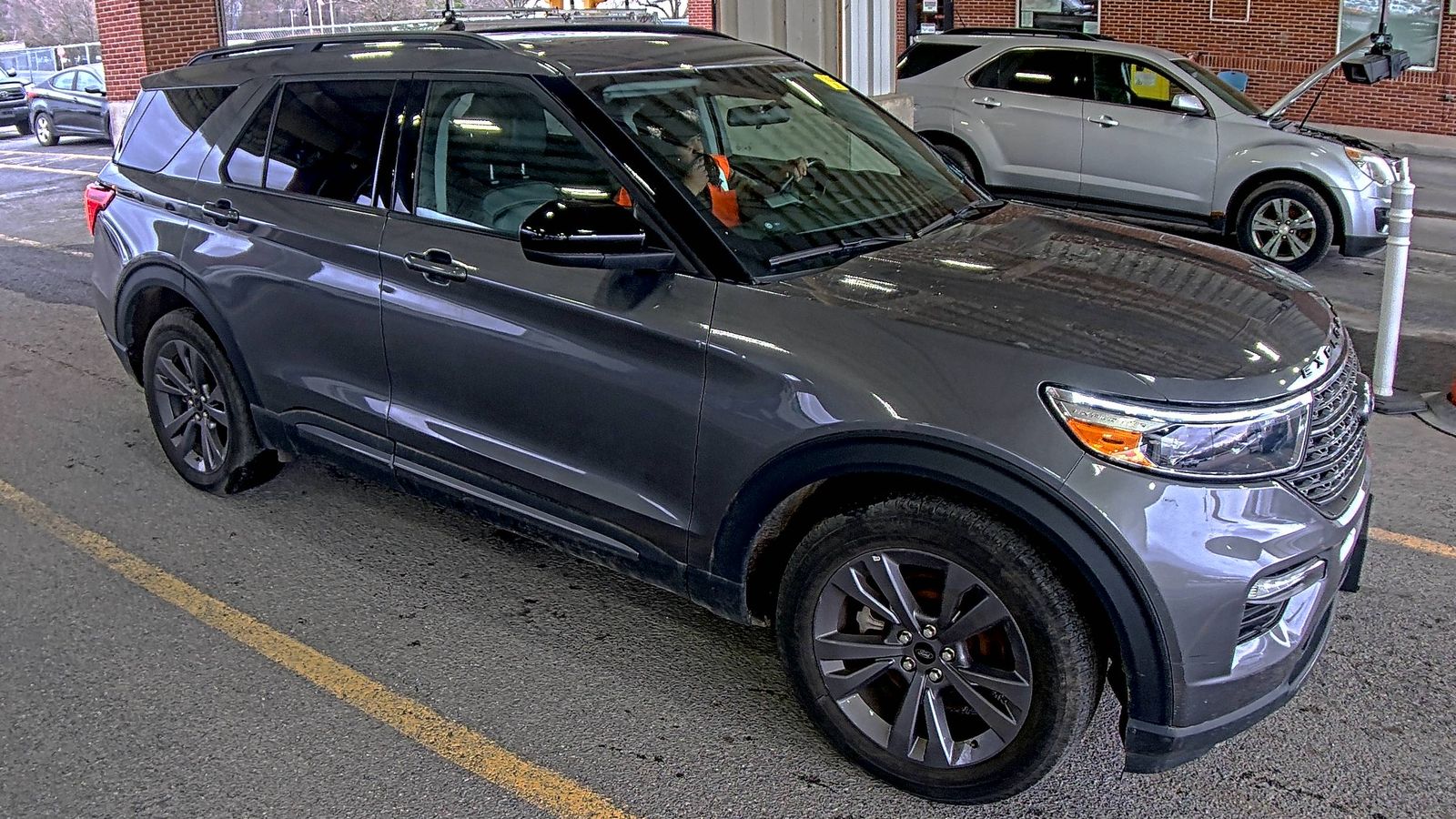 2022 Ford Explorer XLT AWD