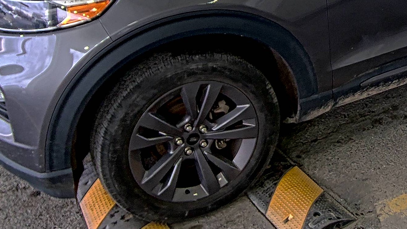 2022 Ford Explorer XLT AWD