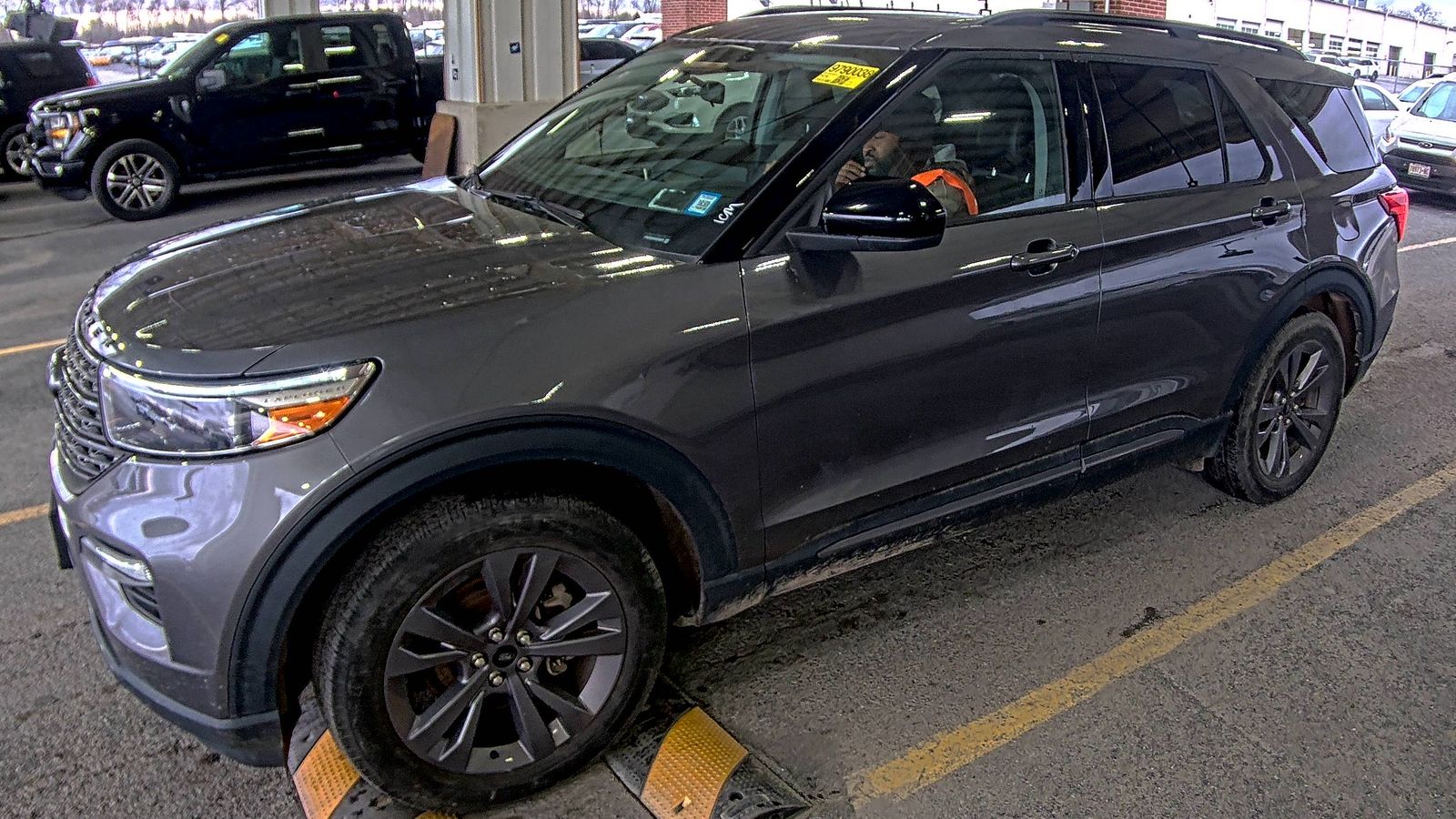 2022 Ford Explorer XLT AWD