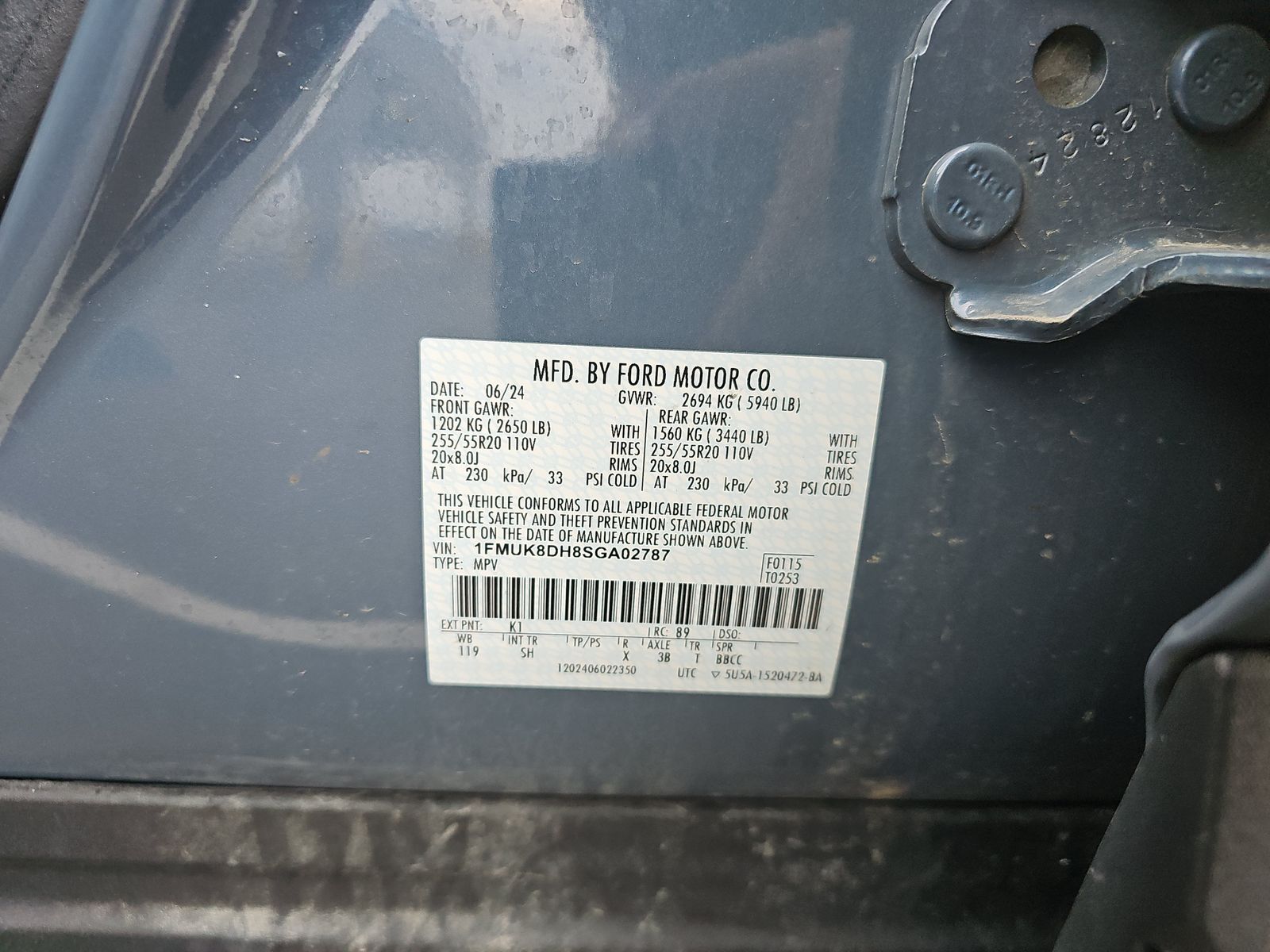 2025 Ford Explorer Active AWD