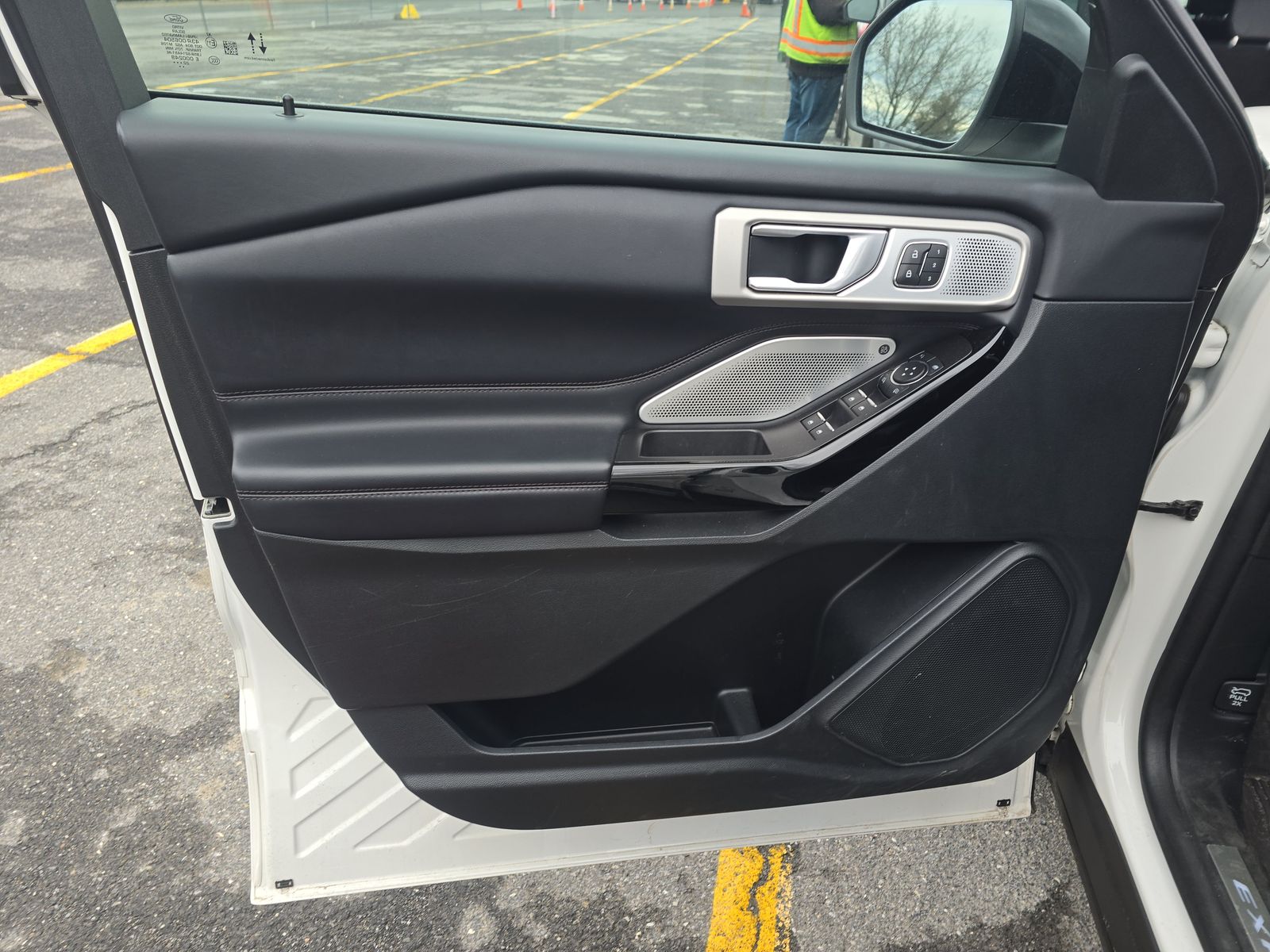 2022 Ford Explorer Platinum AWD