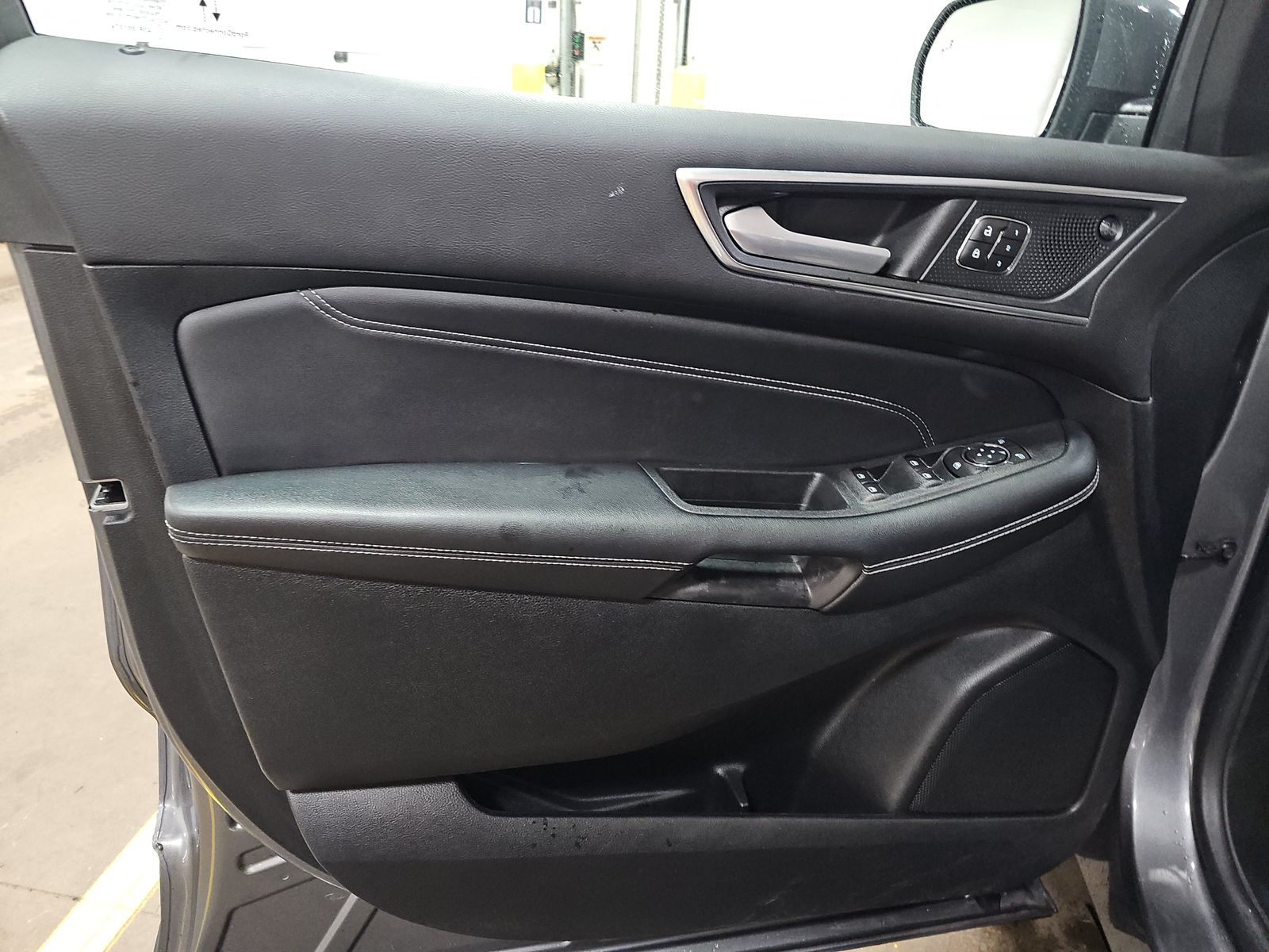 2024 Ford Edge Titanium AWD