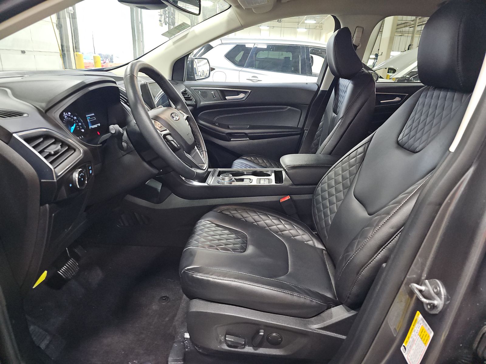 2024 Ford Edge Titanium AWD