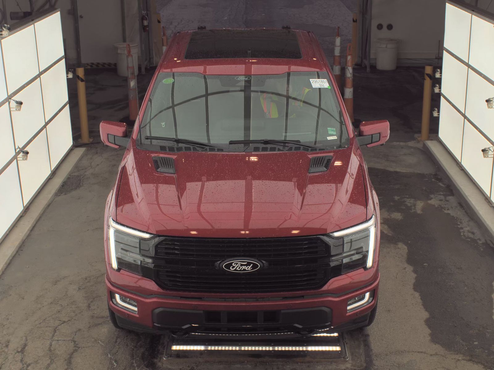 2025 Ford F-150 Hybrid Platinum AWD