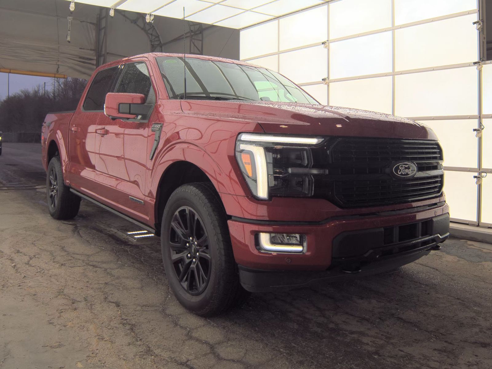 2025 Ford F-150 Hybrid Platinum AWD