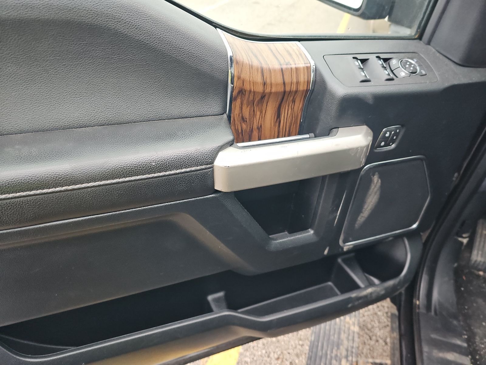 2019 Ford F-150 Lariat AWD