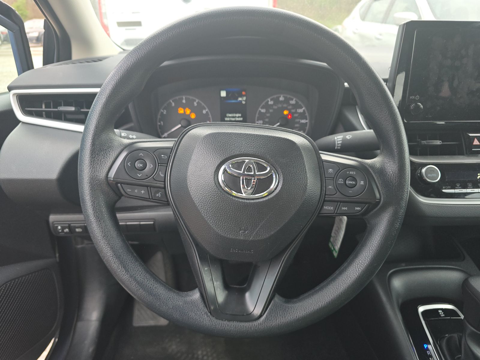 2025 Toyota Corolla LE FWD