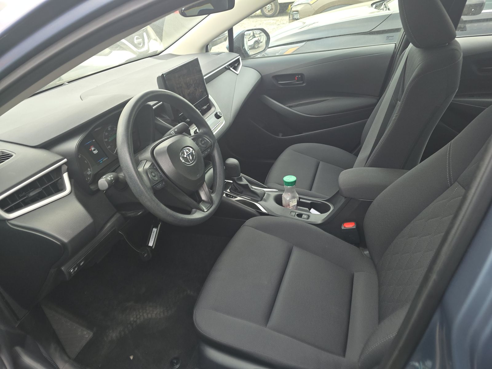 2025 Toyota Corolla LE FWD