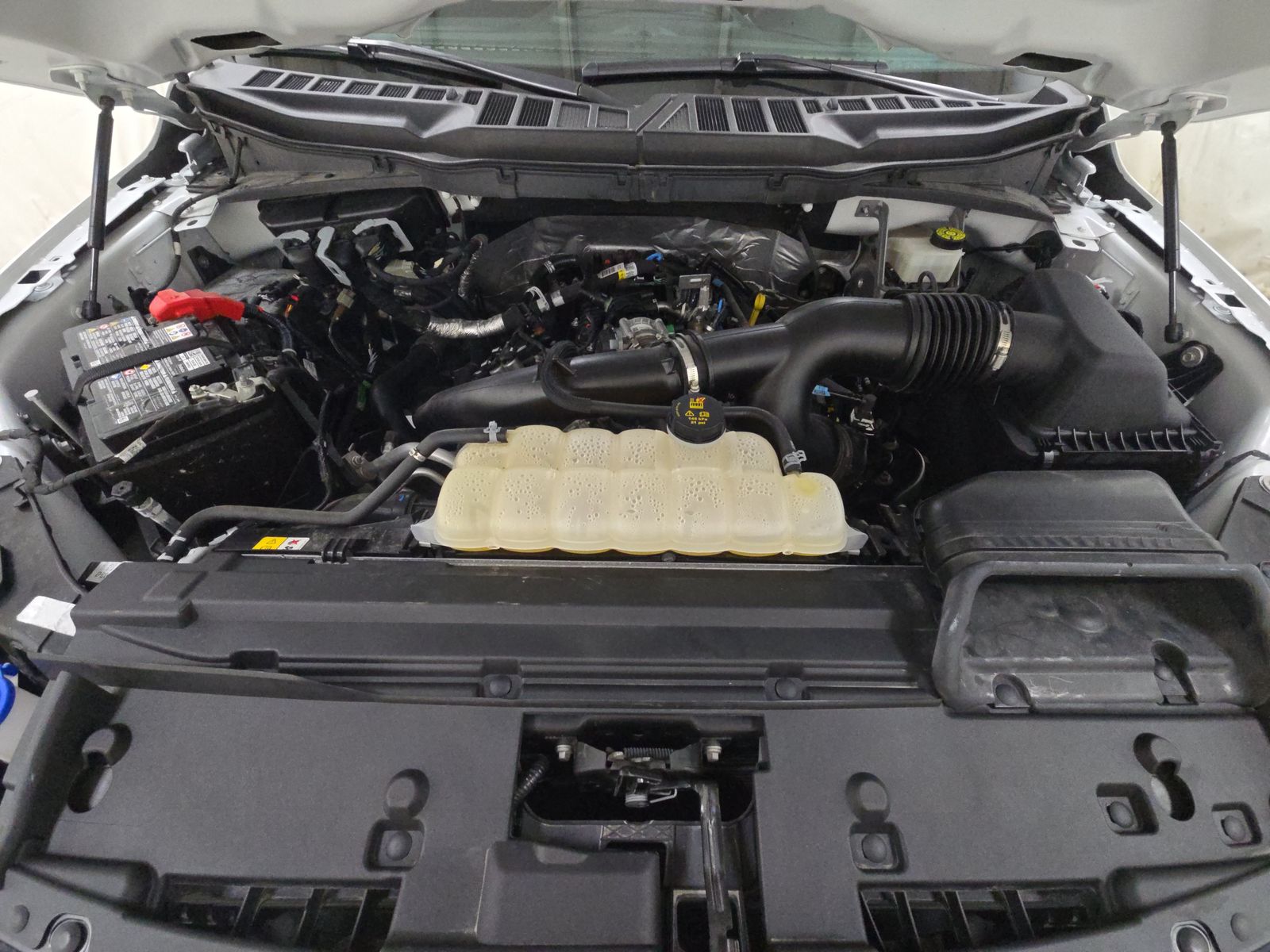 2024 Ford F-150 STX AWD