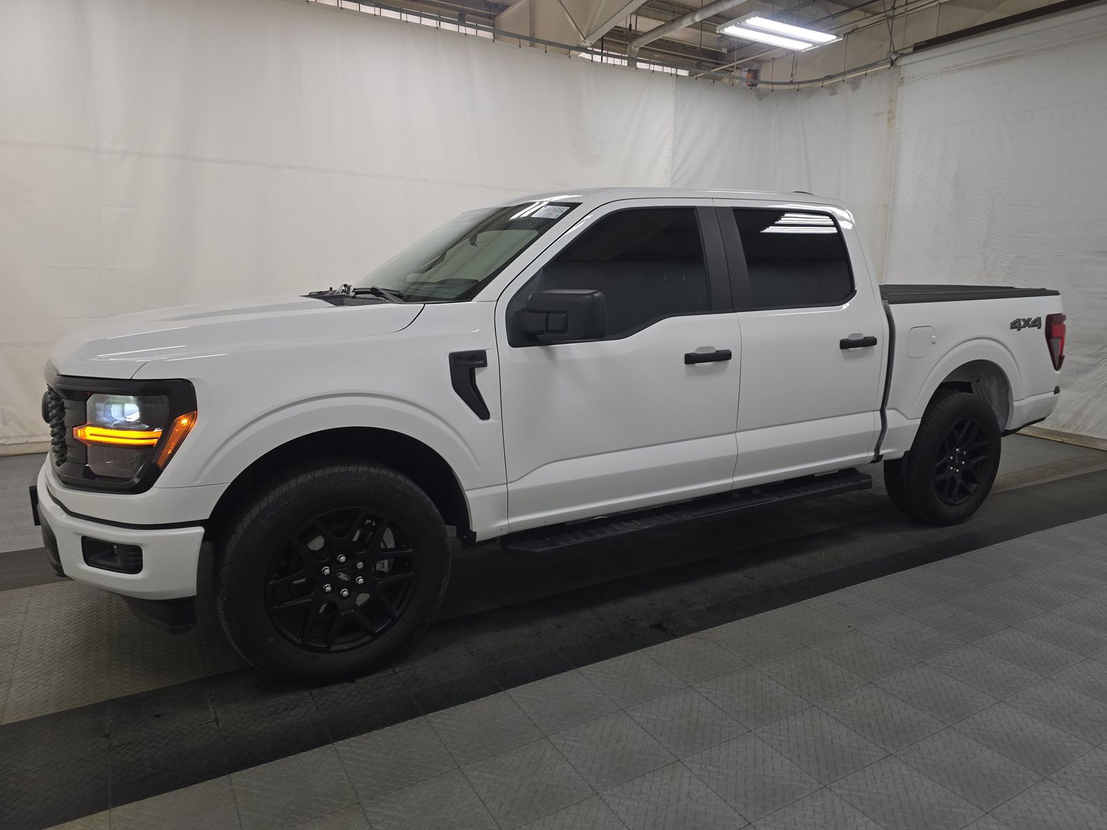 2024 Ford F-150 STX AWD
