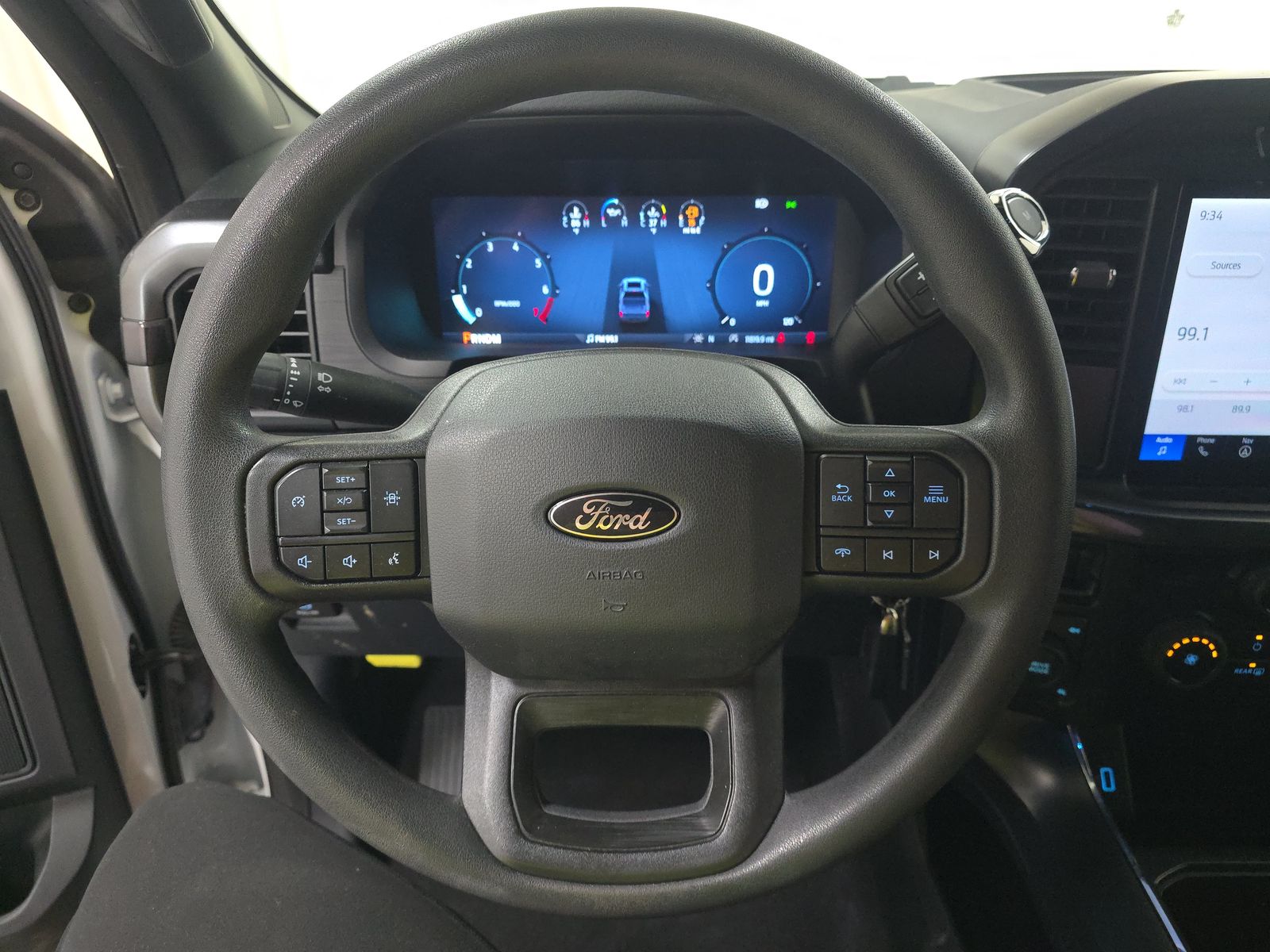 2024 Ford F-150 STX AWD