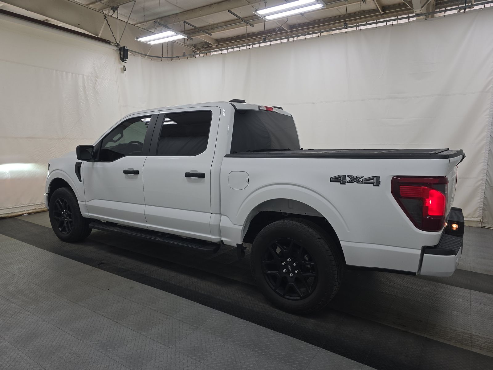 2024 Ford F-150 STX AWD