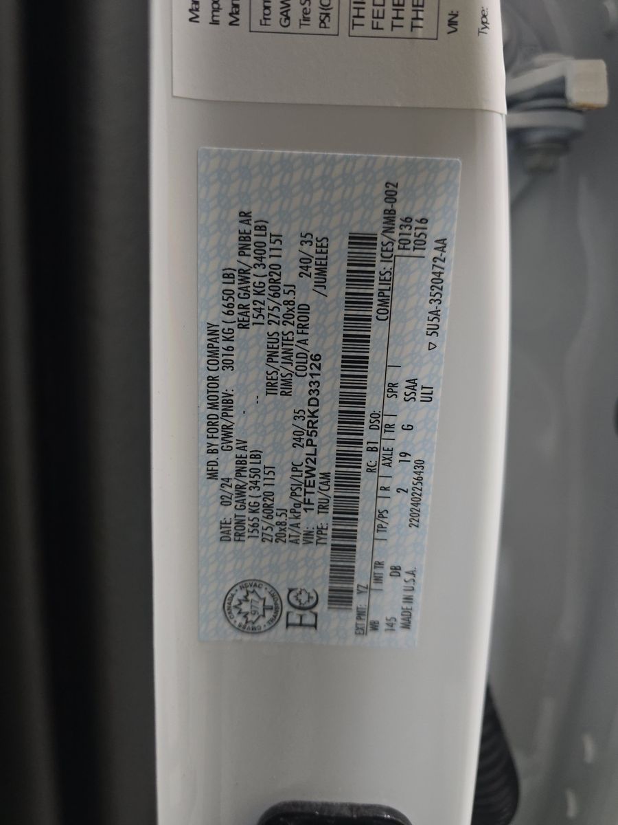 2024 Ford F-150 STX AWD