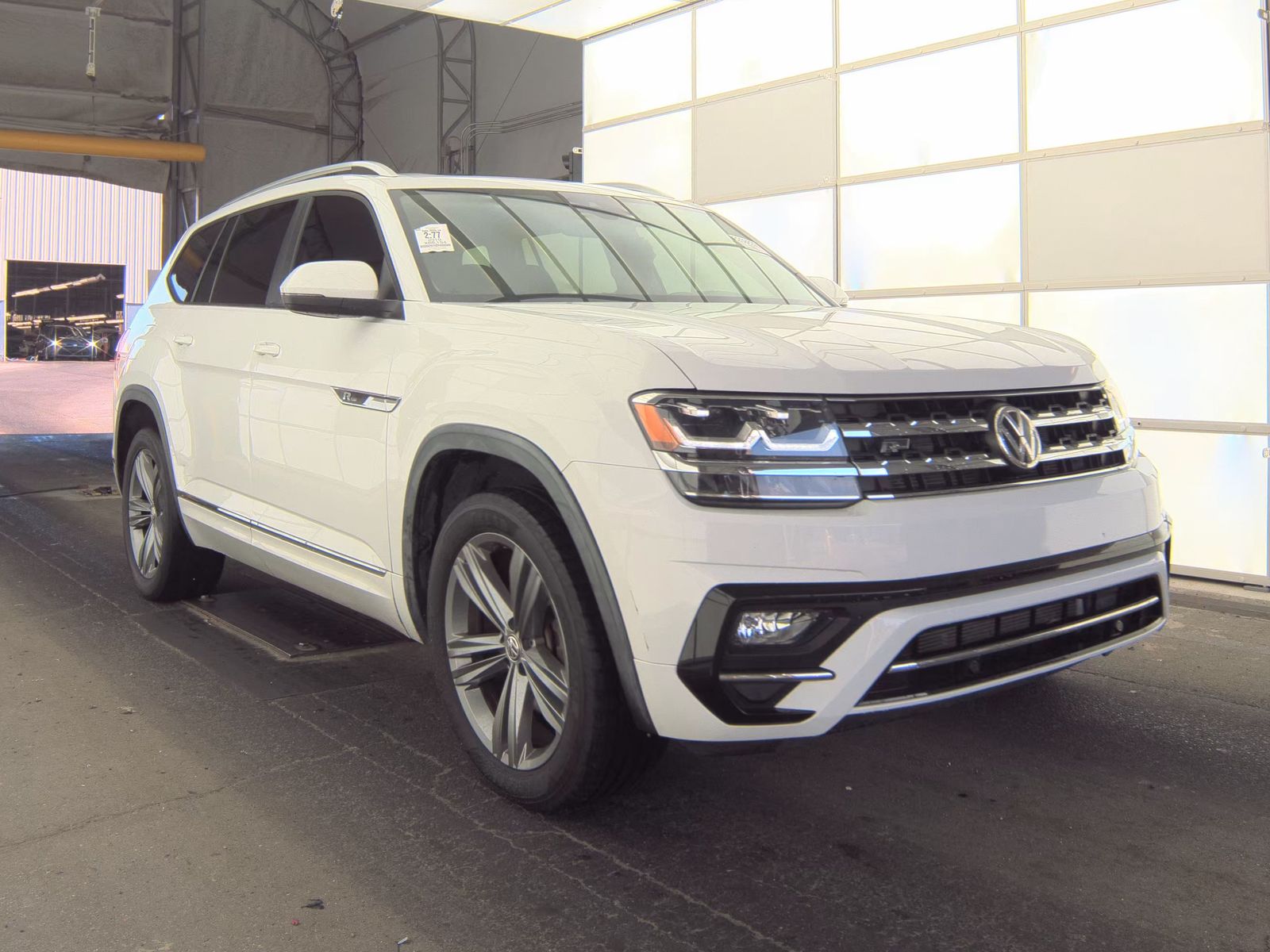 2019 Volkswagen Atlas 3.6L SEL R-Line FWD