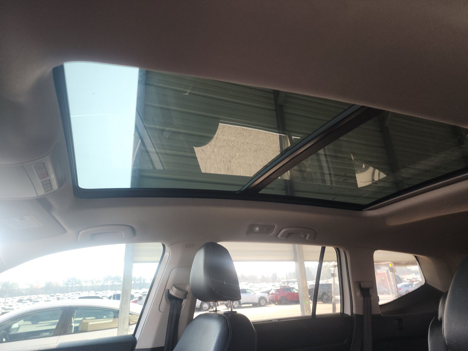 2019 Volkswagen Atlas 3.6L SEL R-Line FWD