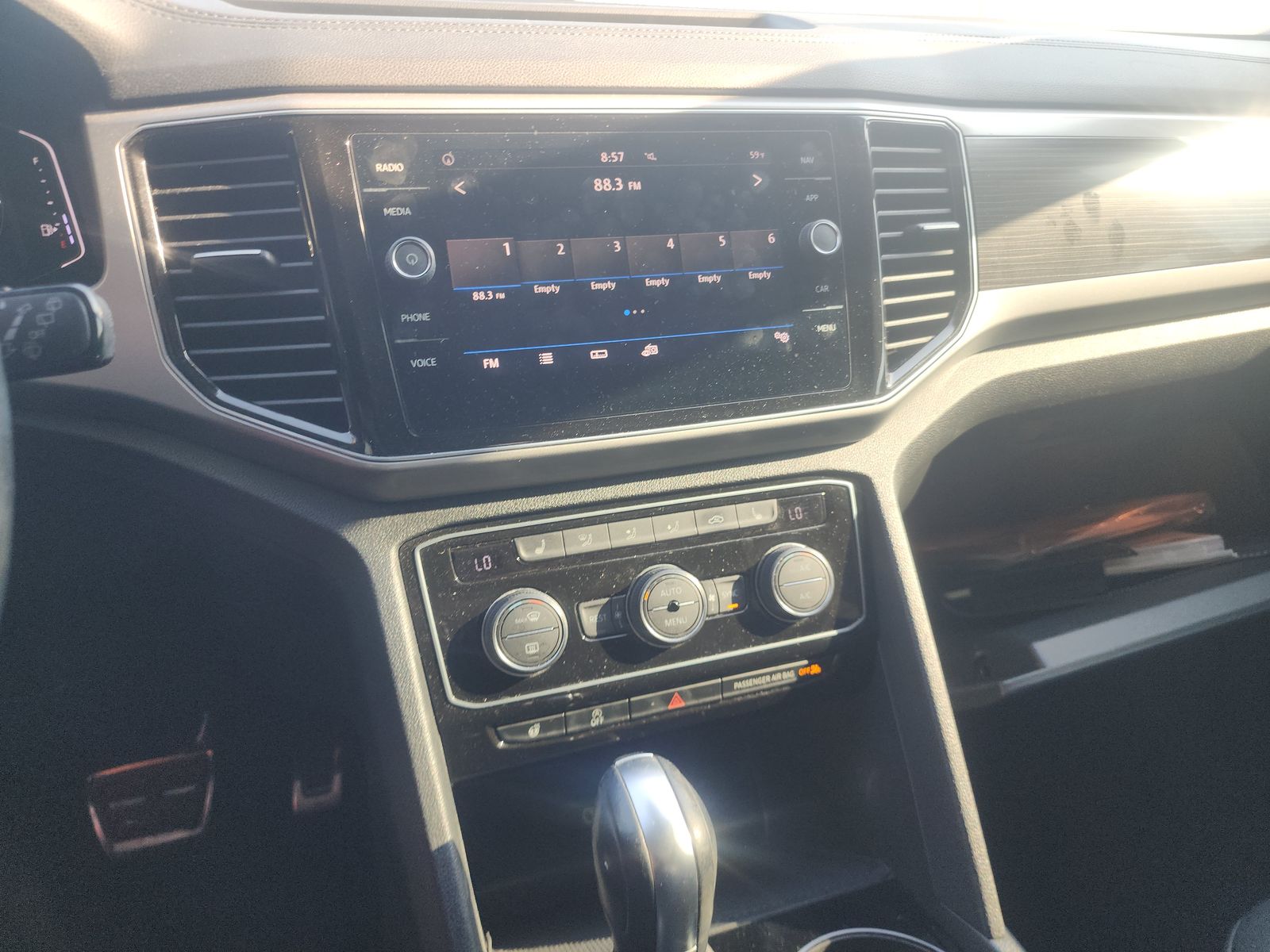 2019 Volkswagen Atlas 3.6L SEL R-Line FWD