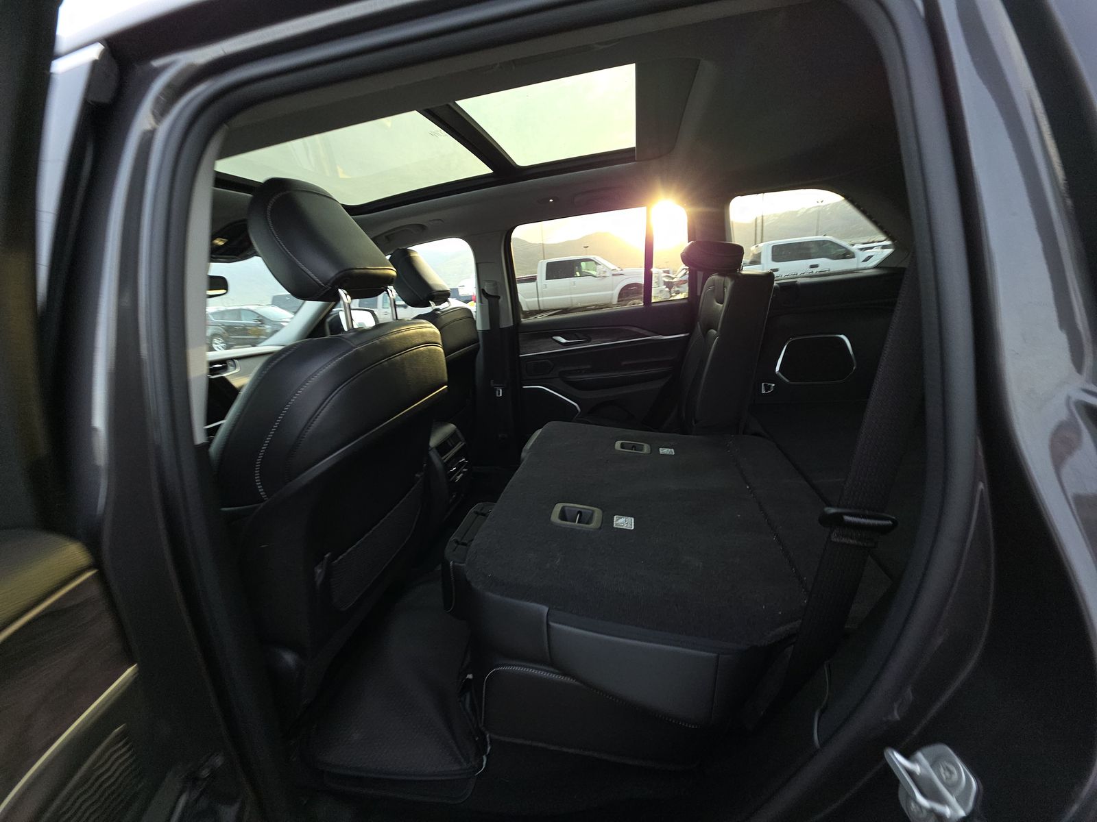 2022 Jeep Grand Cherokee Limited AWD