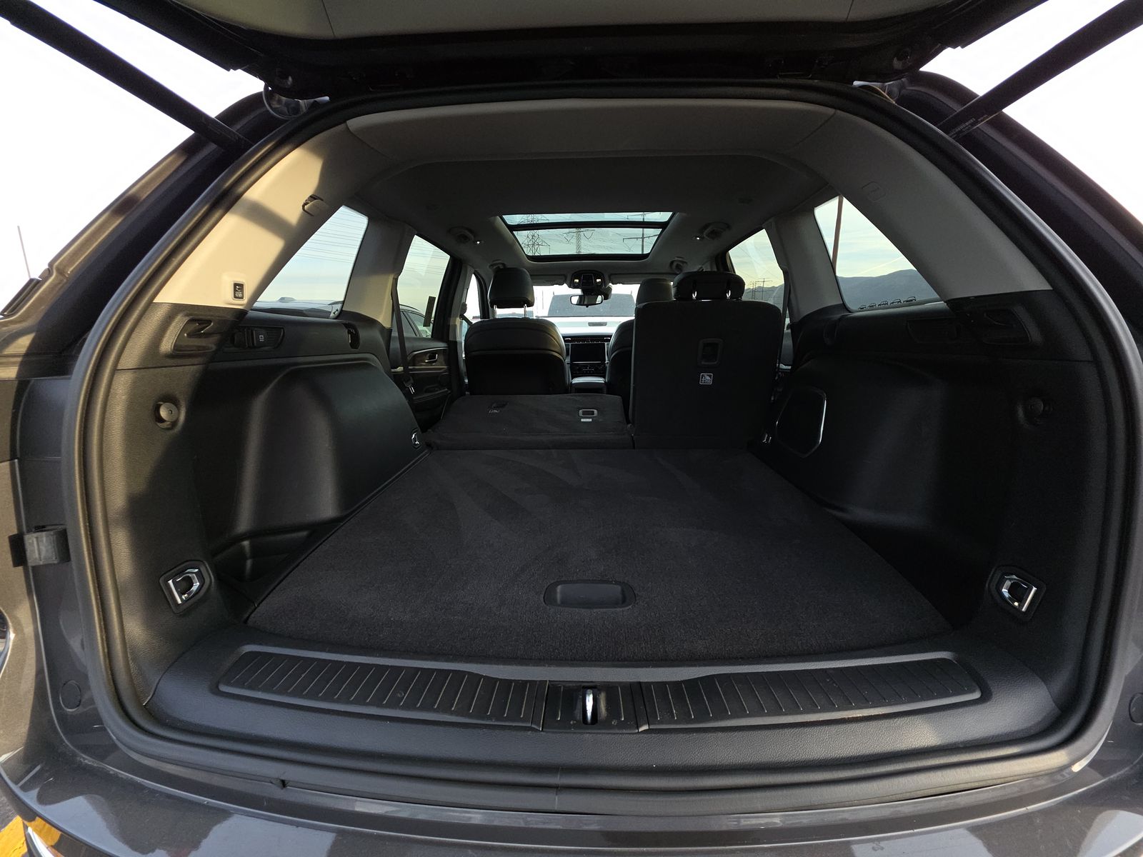 2022 Jeep Grand Cherokee Limited AWD