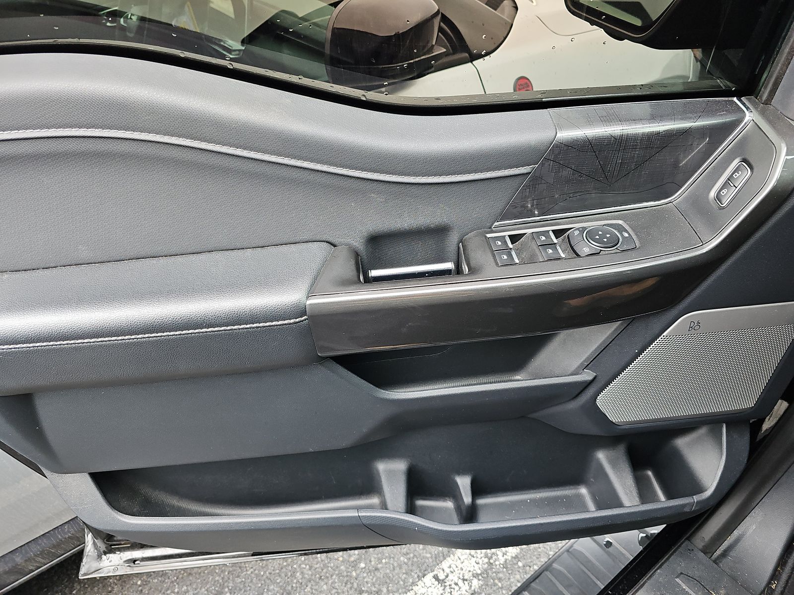 2023 Ford F-150 Hybrid XLT AWD