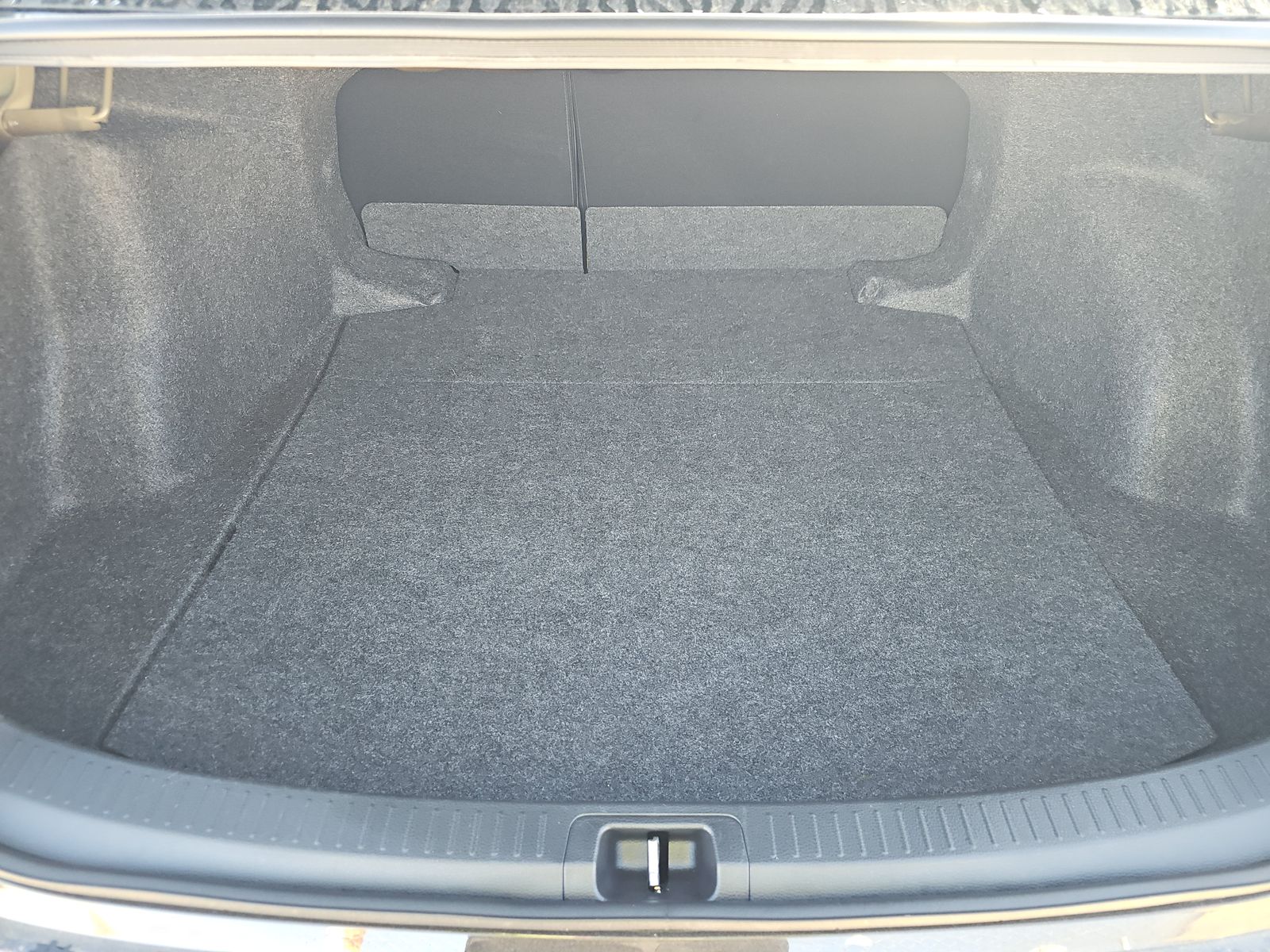 2025 Toyota Corolla LE FWD