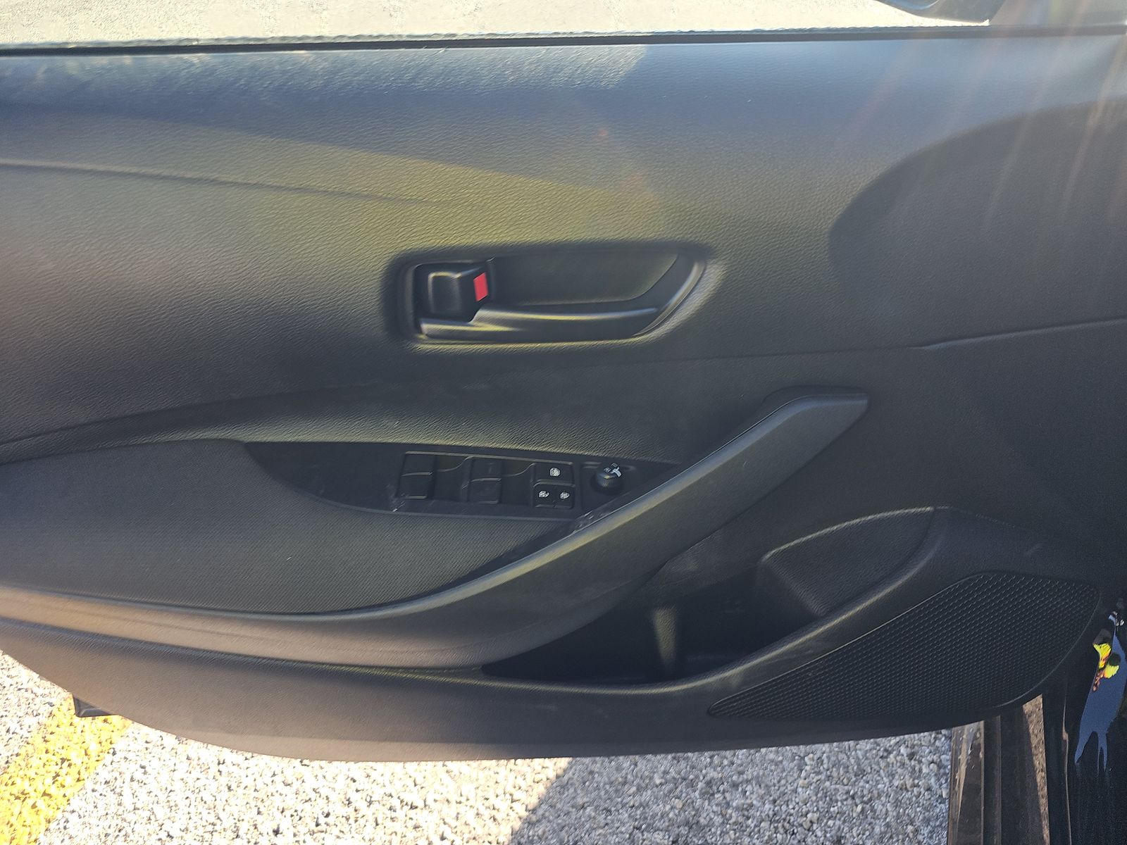 2025 Toyota Corolla LE FWD