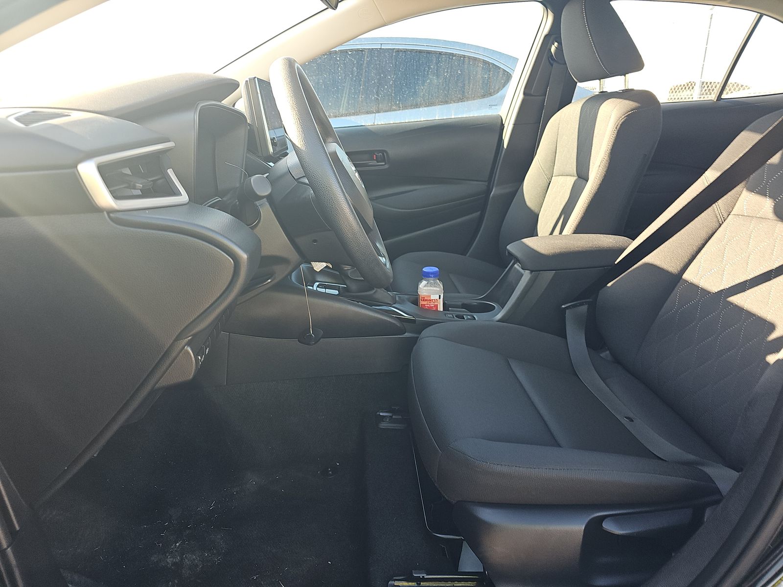 2025 Toyota Corolla LE FWD