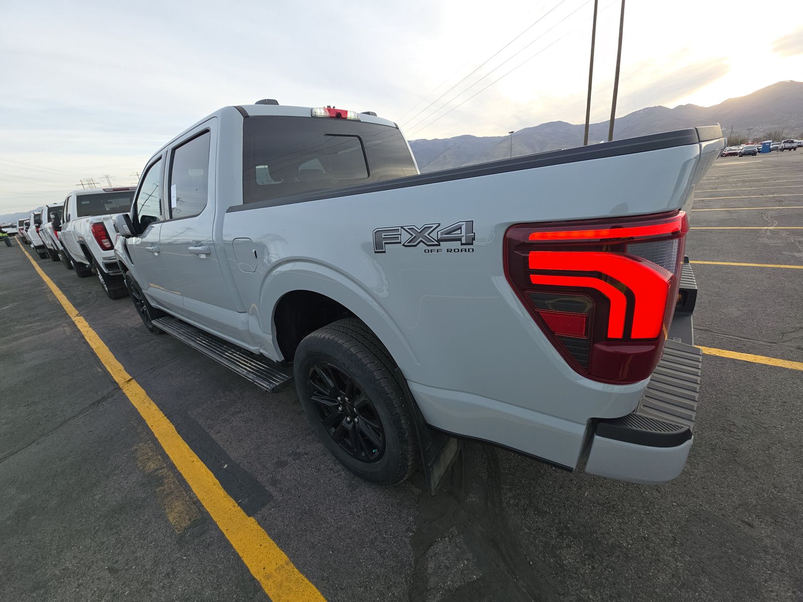 2024 Ford F-150 Platinum AWD