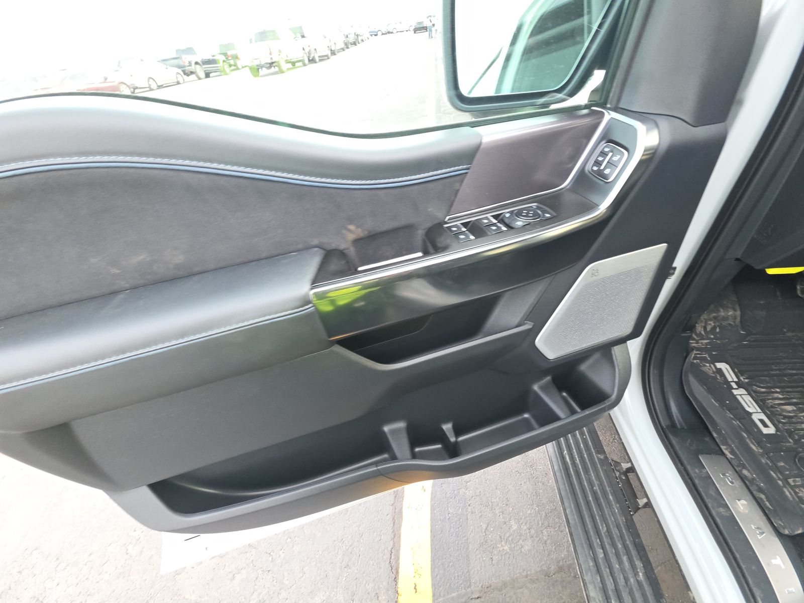 2024 Ford F-150 Platinum AWD