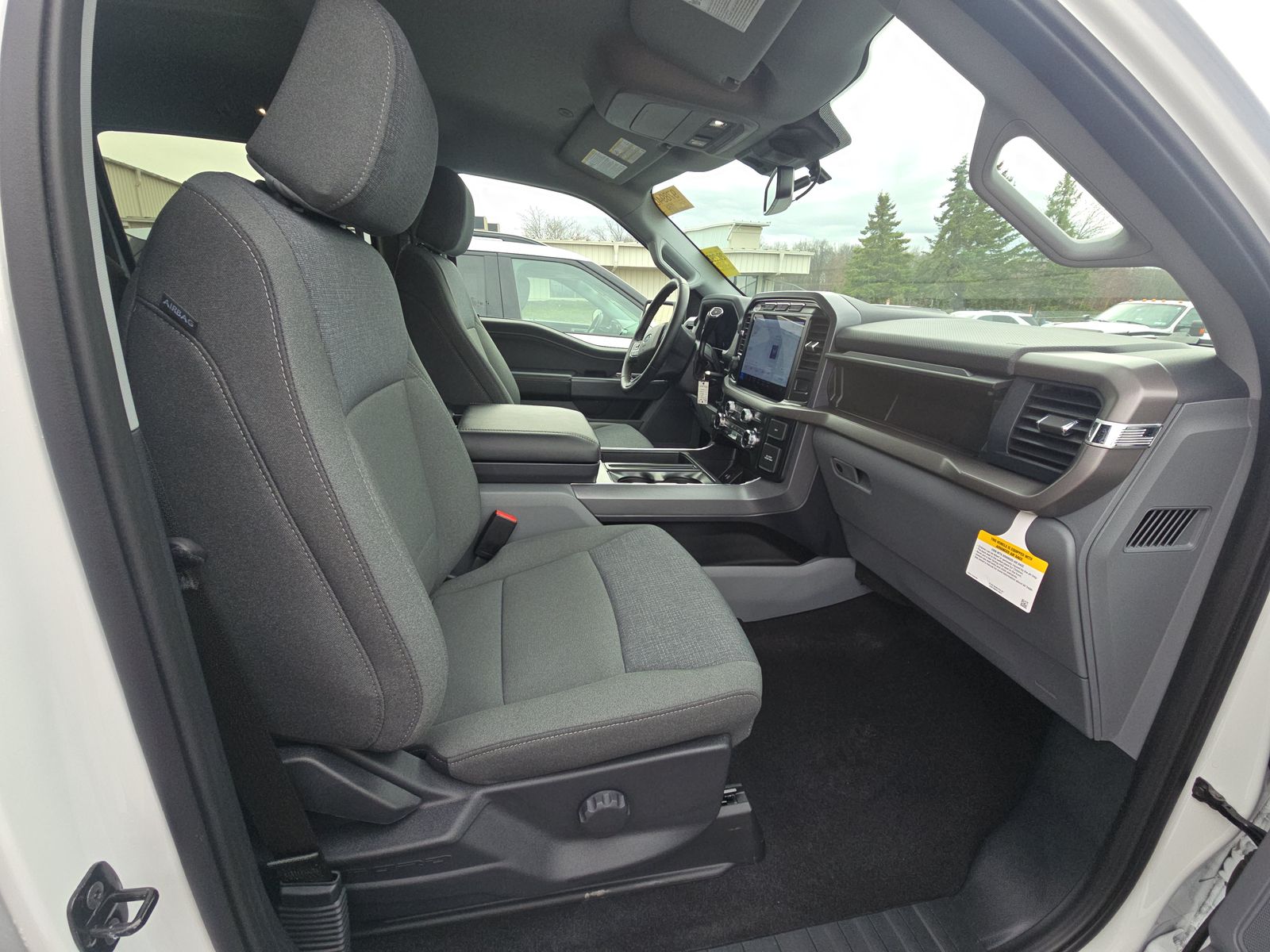 2024 Ford F-150 XLT AWD