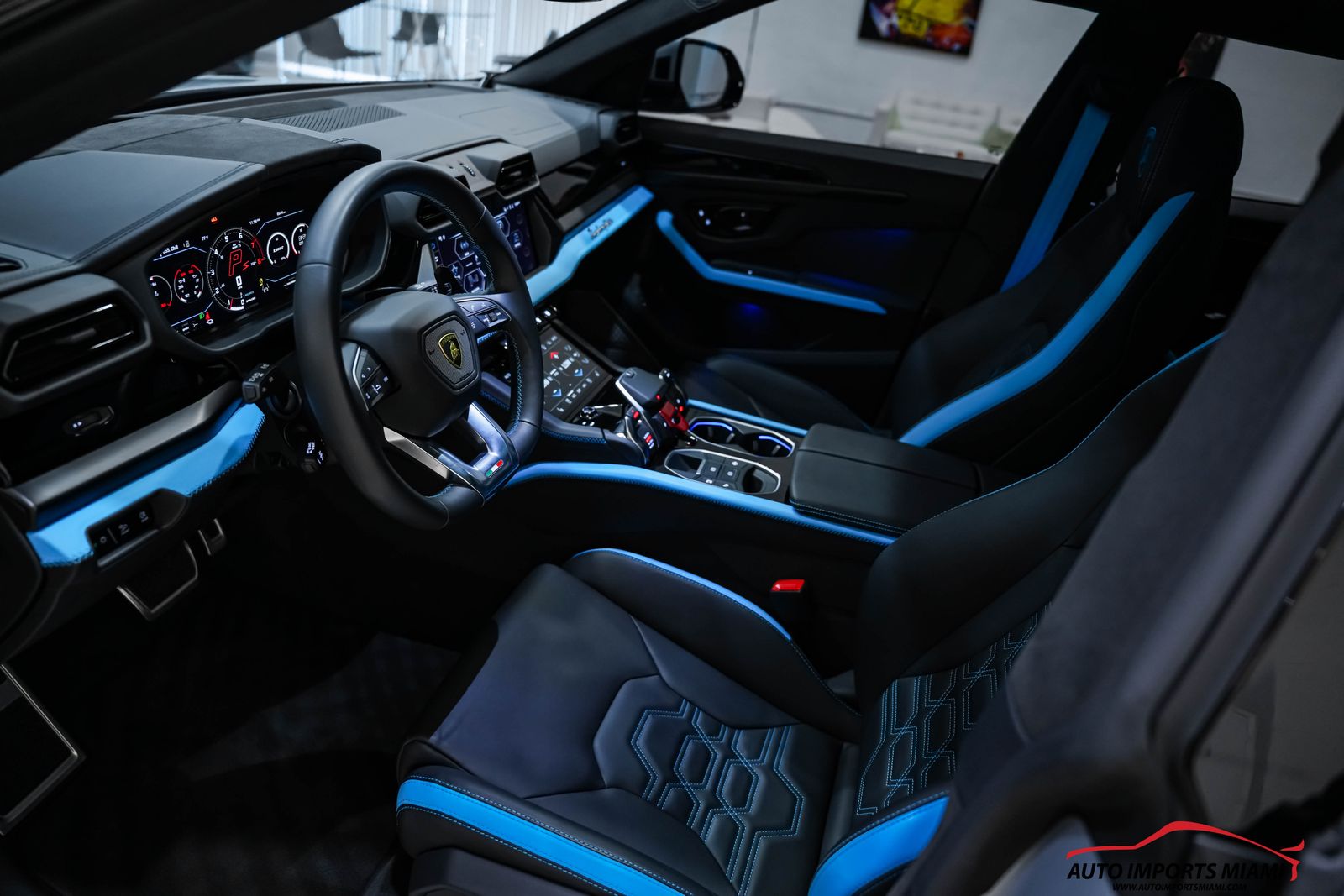 2025 Lamborghini Urus Plug-In Hybrid SE AWD