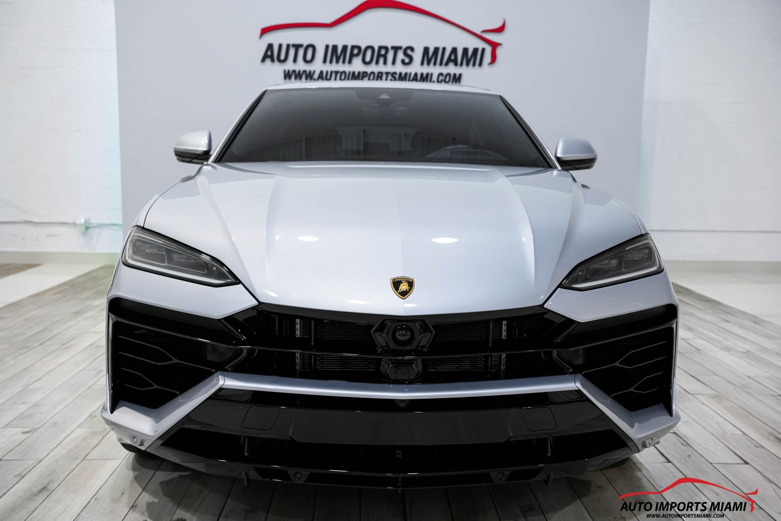 2025 Lamborghini Urus Plug-In Hybrid SE AWD