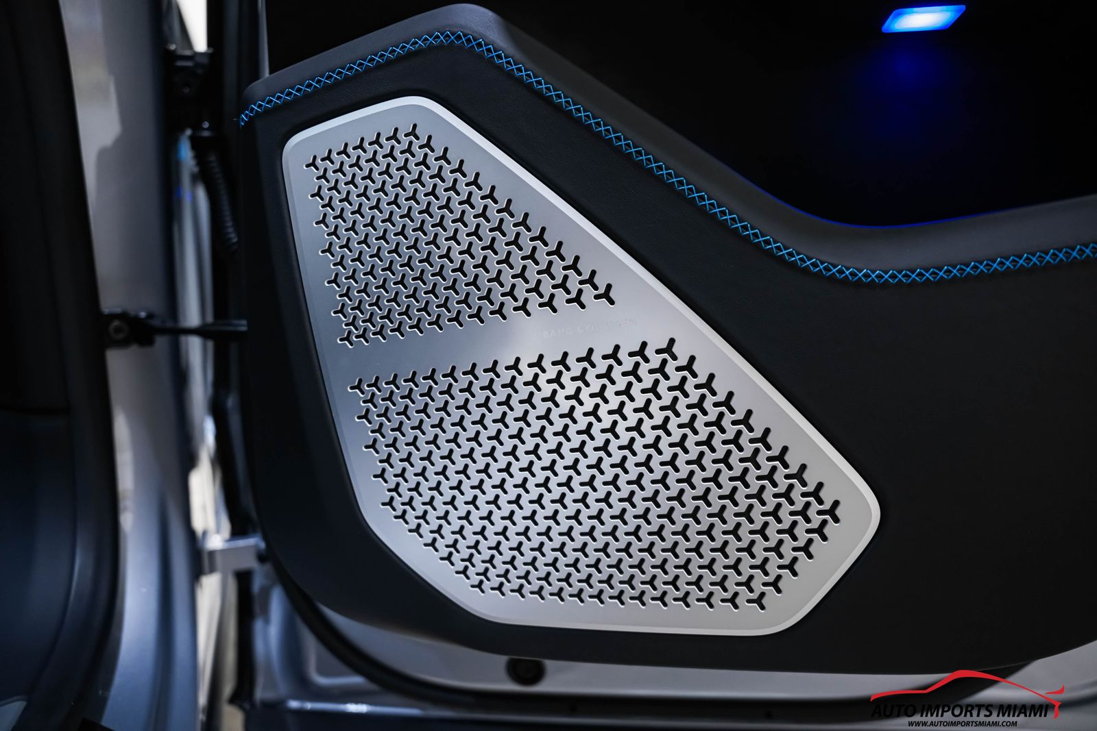 2025 Lamborghini Urus Plug-In Hybrid SE AWD