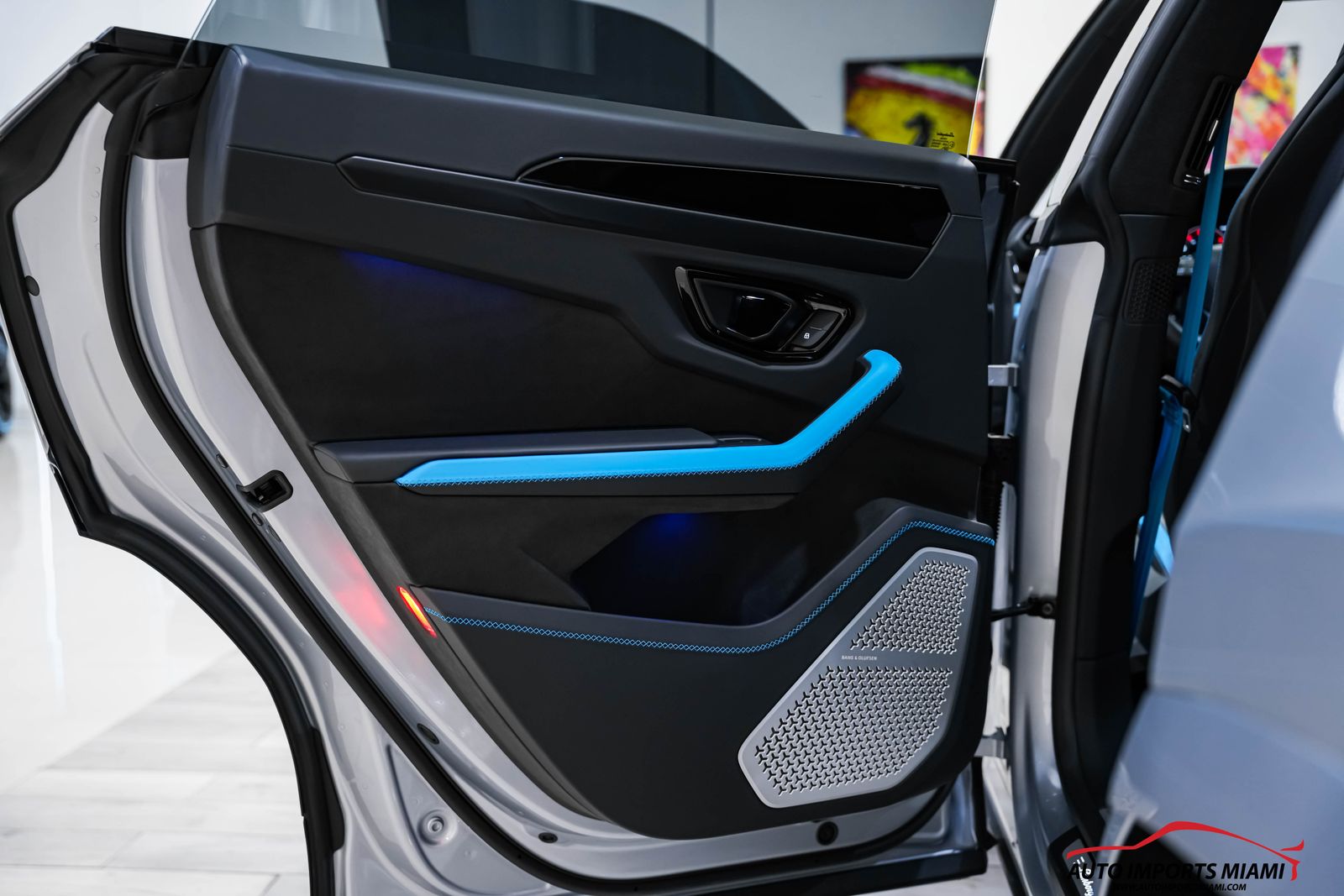 2025 Lamborghini Urus Plug-In Hybrid SE AWD