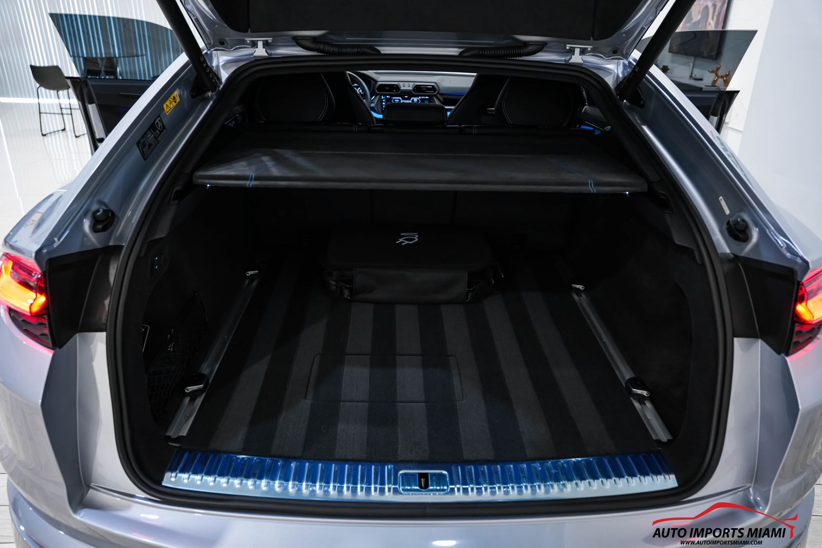 2025 Lamborghini Urus Plug-In Hybrid SE AWD