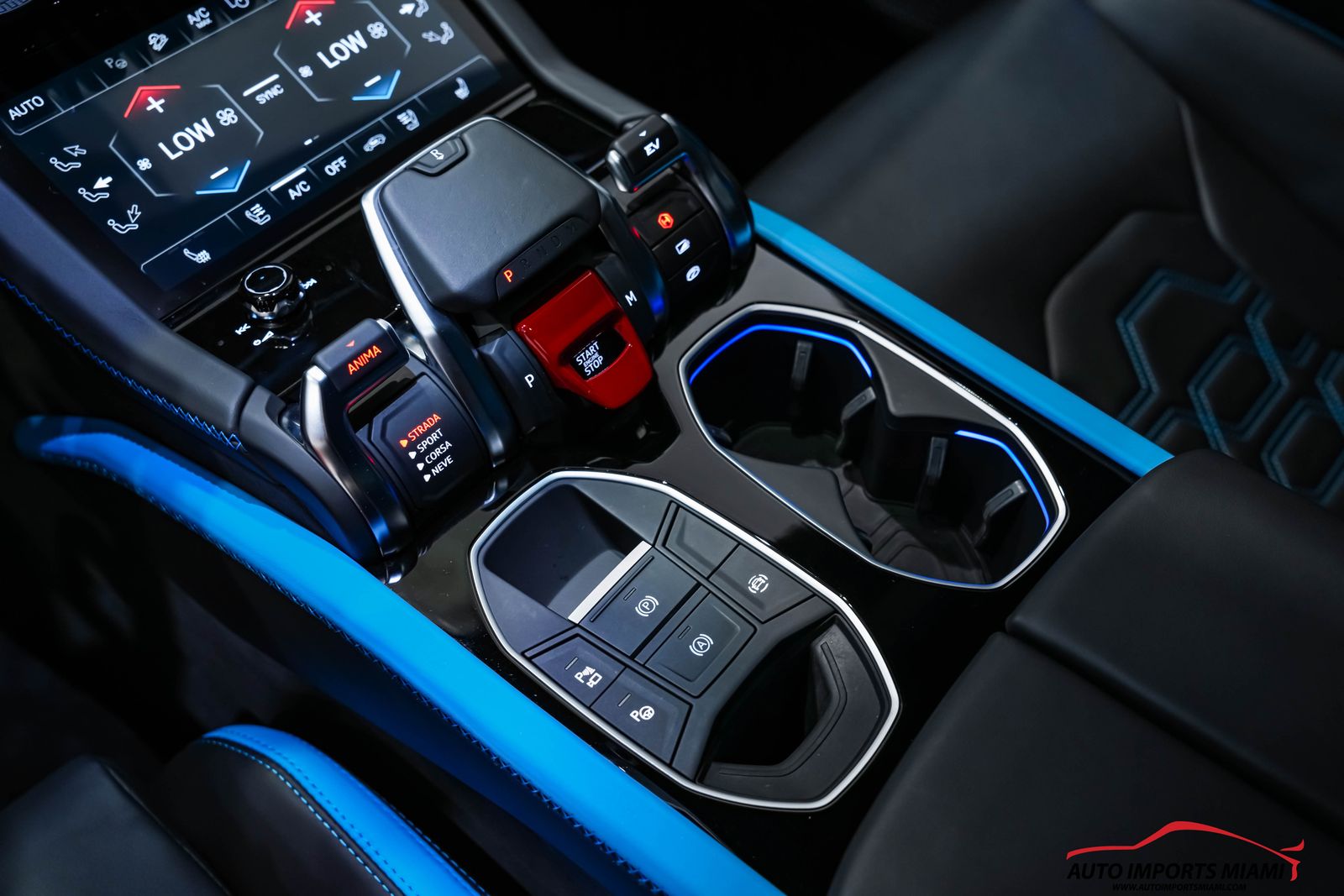 2025 Lamborghini Urus Plug-In Hybrid SE AWD