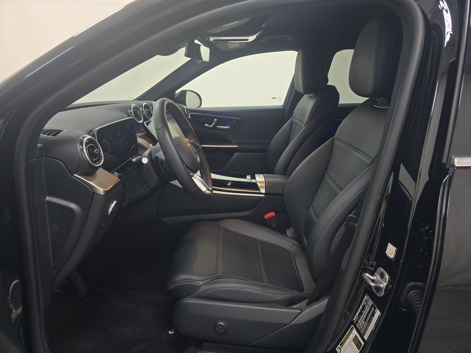 2025 Mercedes-Benz GLC GLC 300 AWD