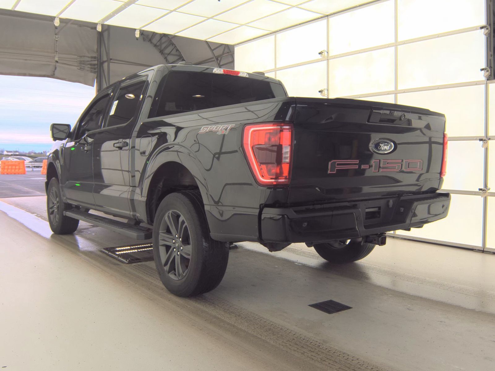 2023 Ford F-150 Hybrid XLT AWD