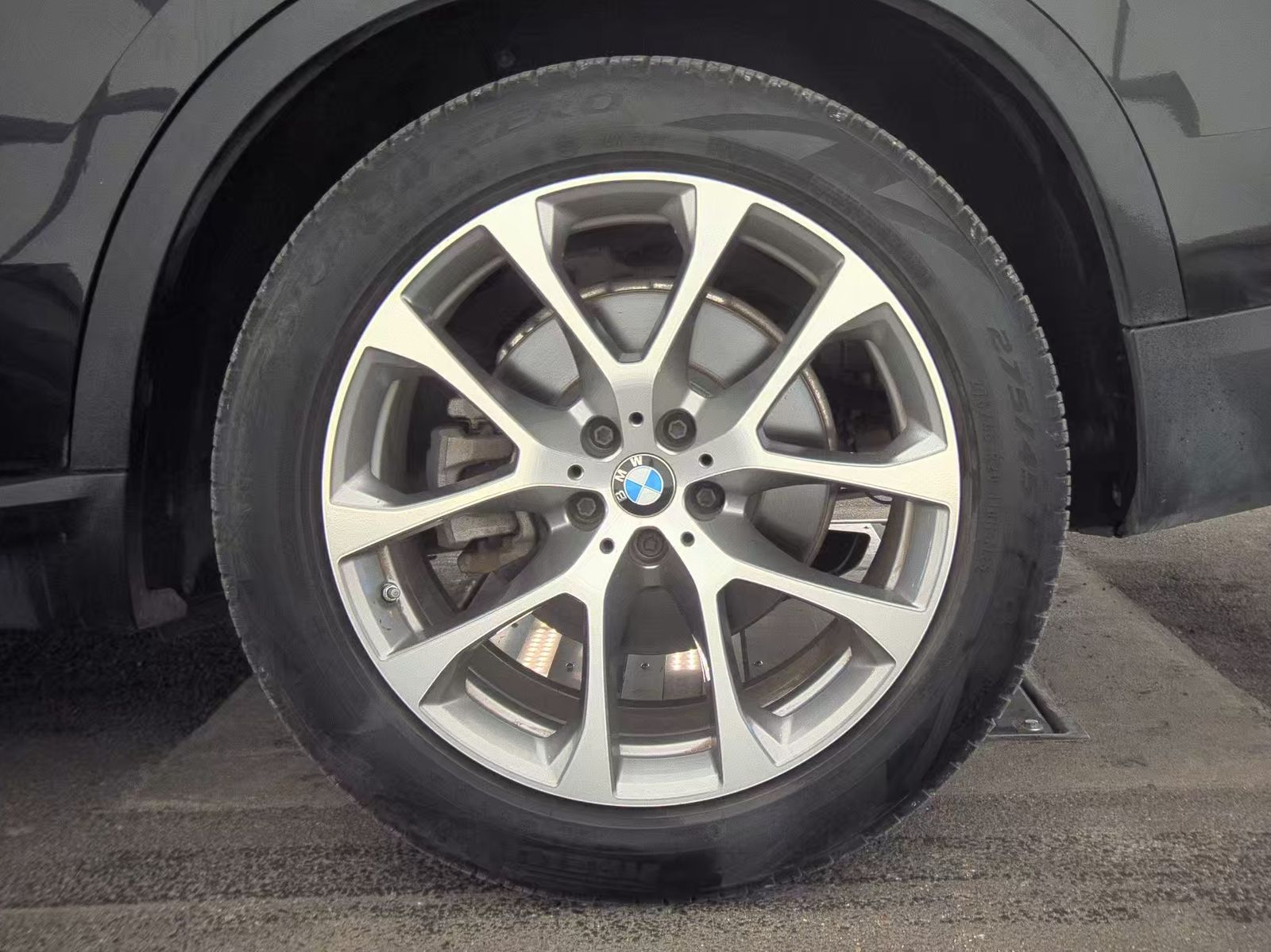 2019 BMW X5 xDrive40i AWD