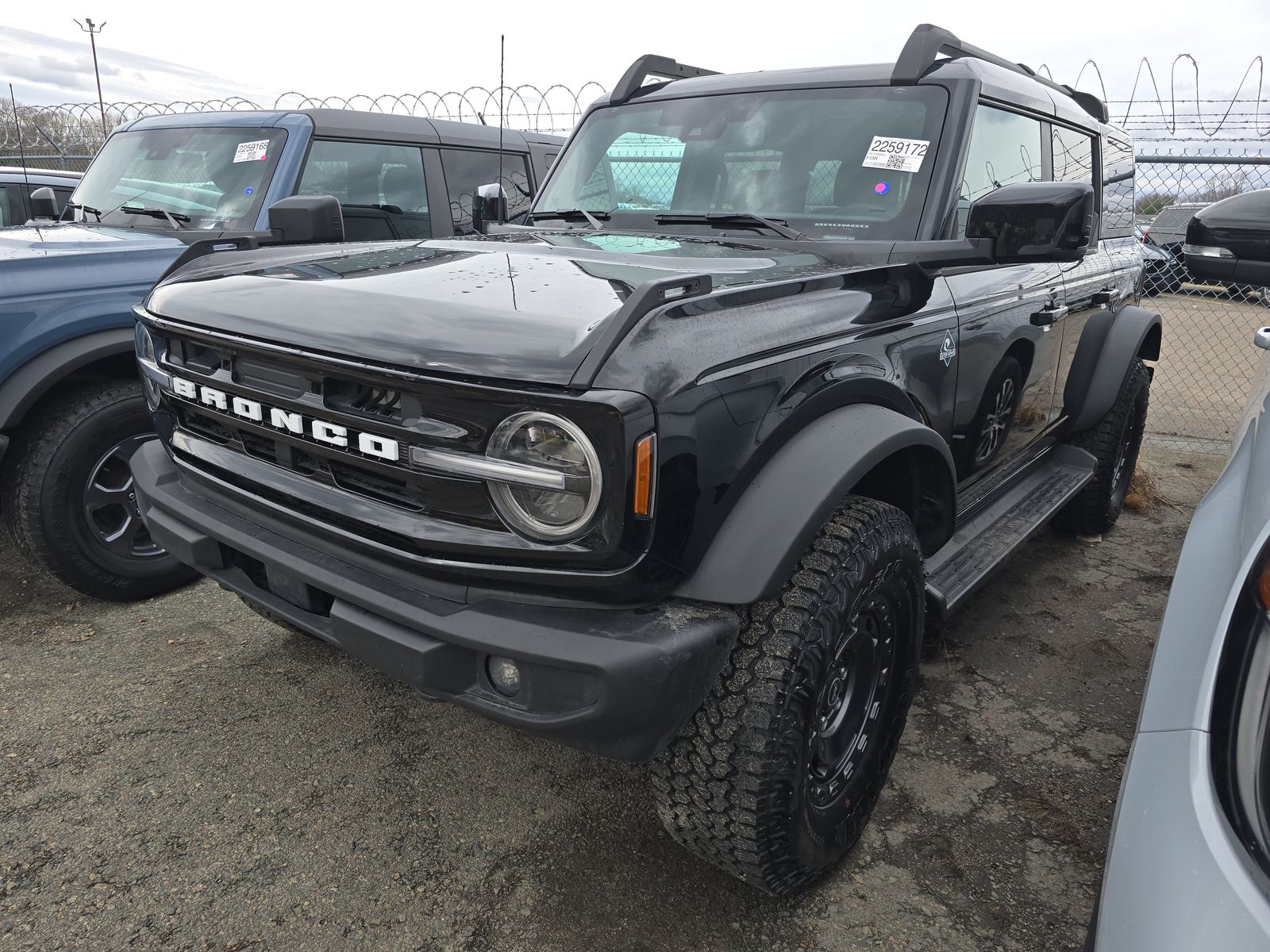 FORD BRONCO - 1