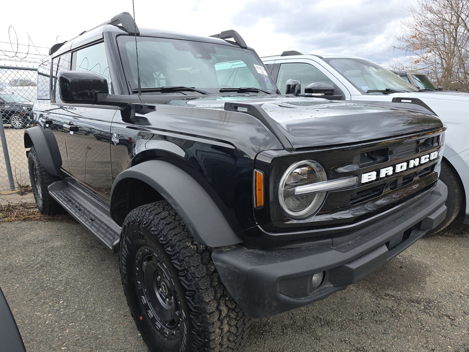 FORD BRONCO - 4