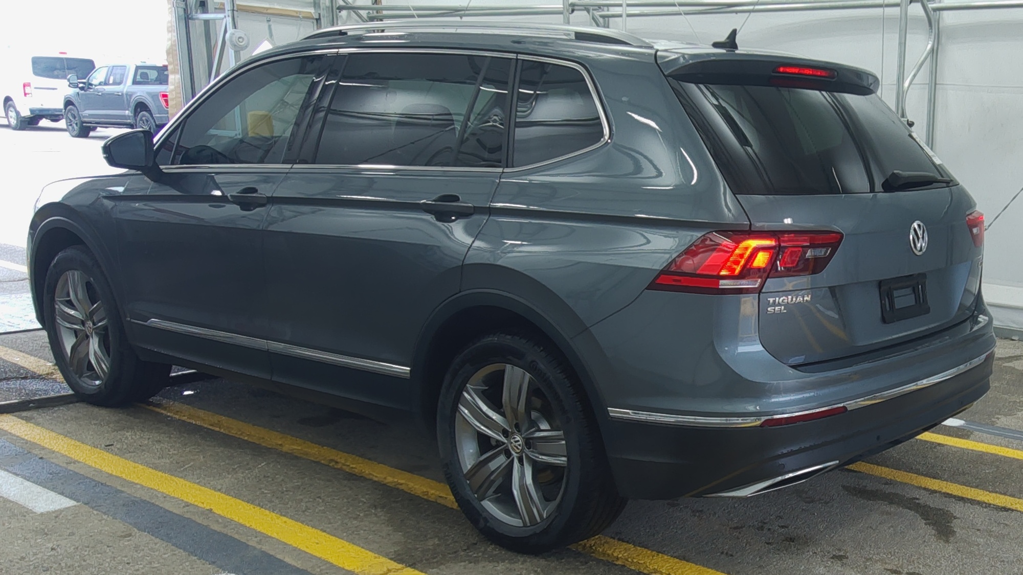 2021 Volkswagen Tiguan 2.0T SE AWD